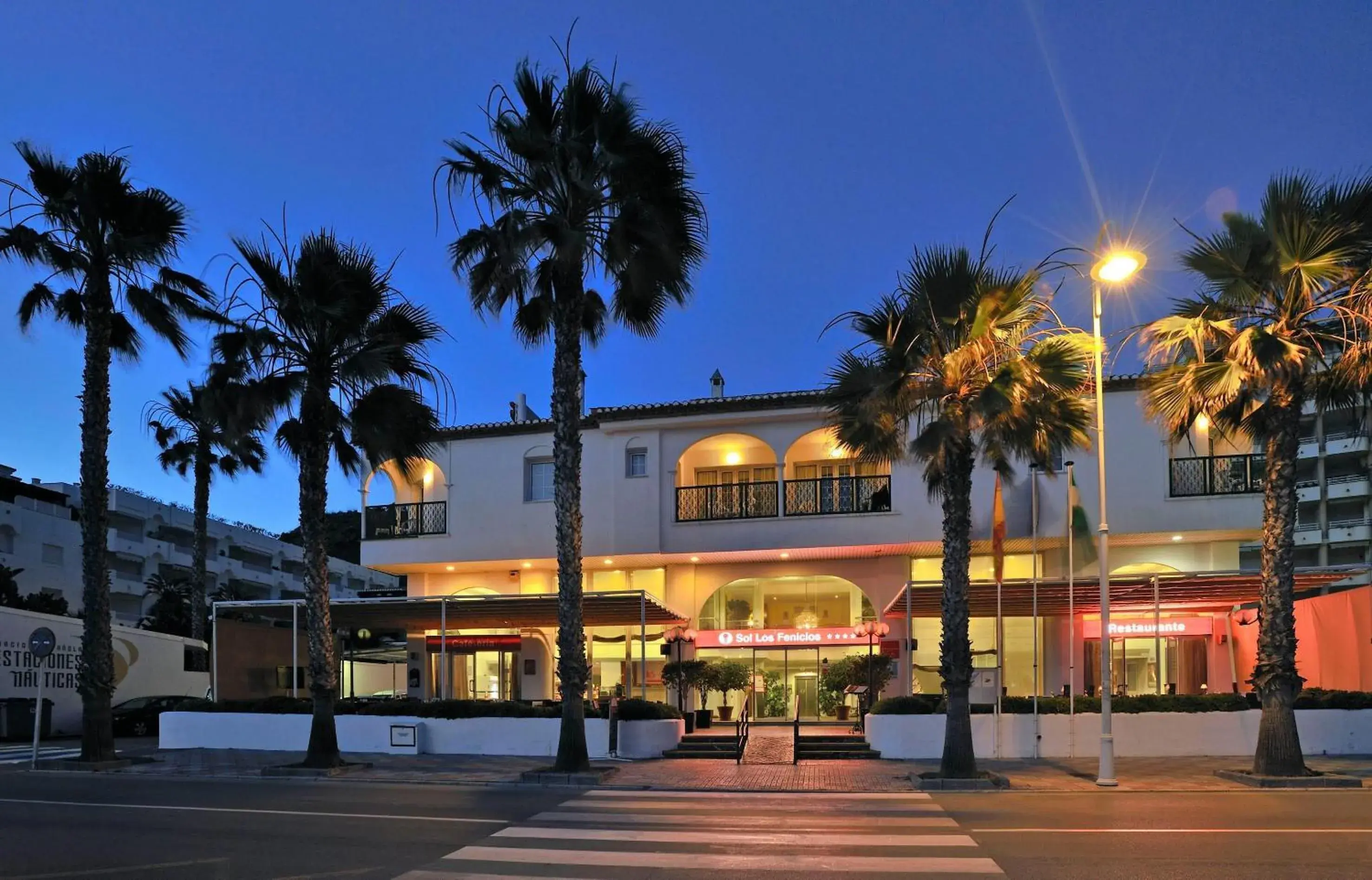 Property building in Sol Los Fenicios Property building in Sol Los Fenicios