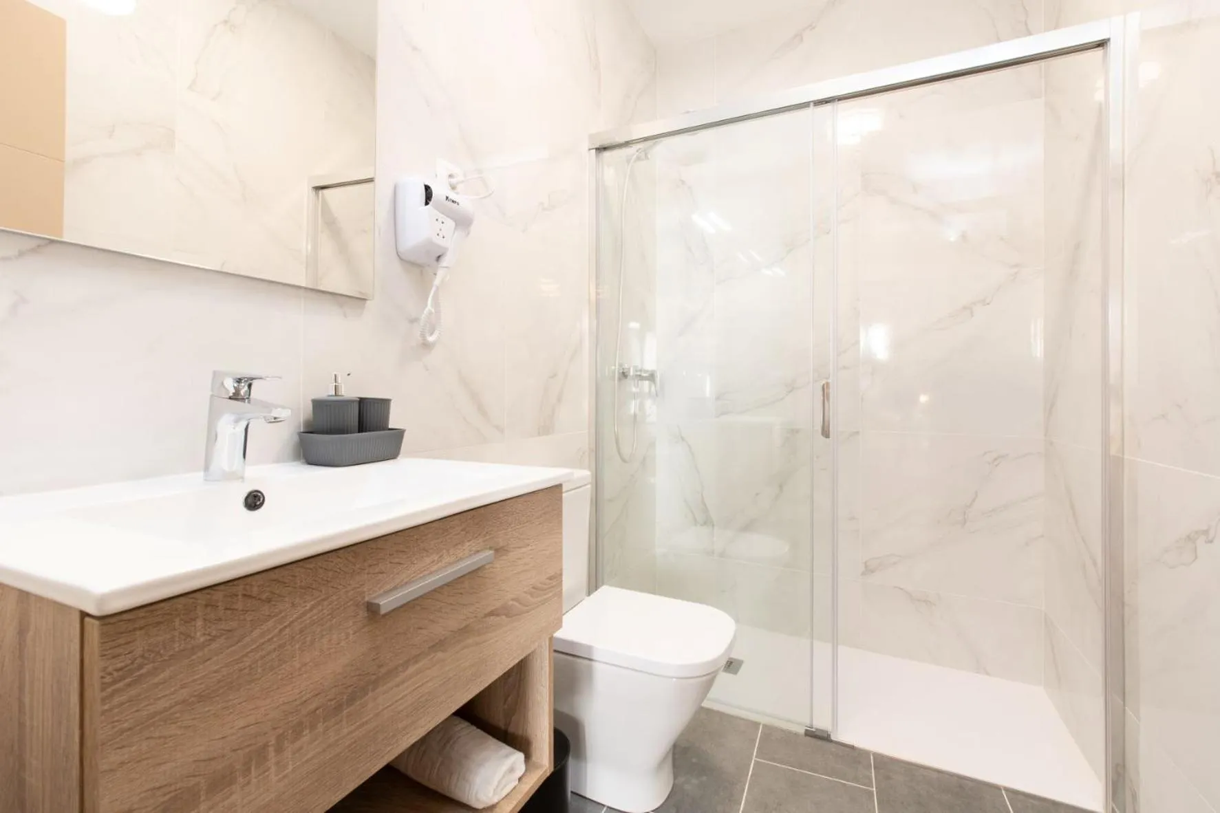 Bathroom in Suncanarias Hotel Adeje Plaza