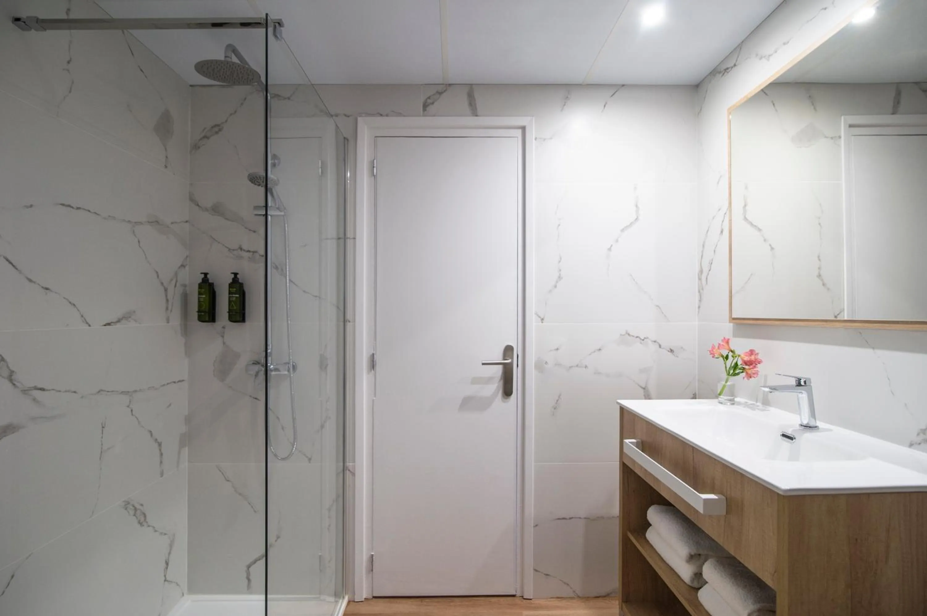 Shower in Hotel Lloret Santa Rosa by Pierre & Vacances