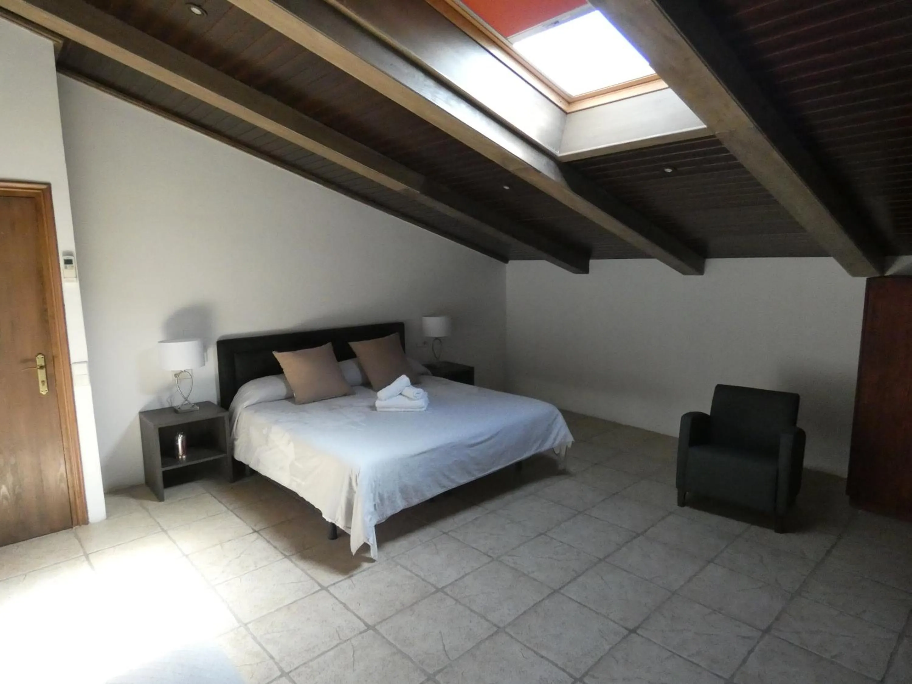 Bed in Hotel Mas Palou