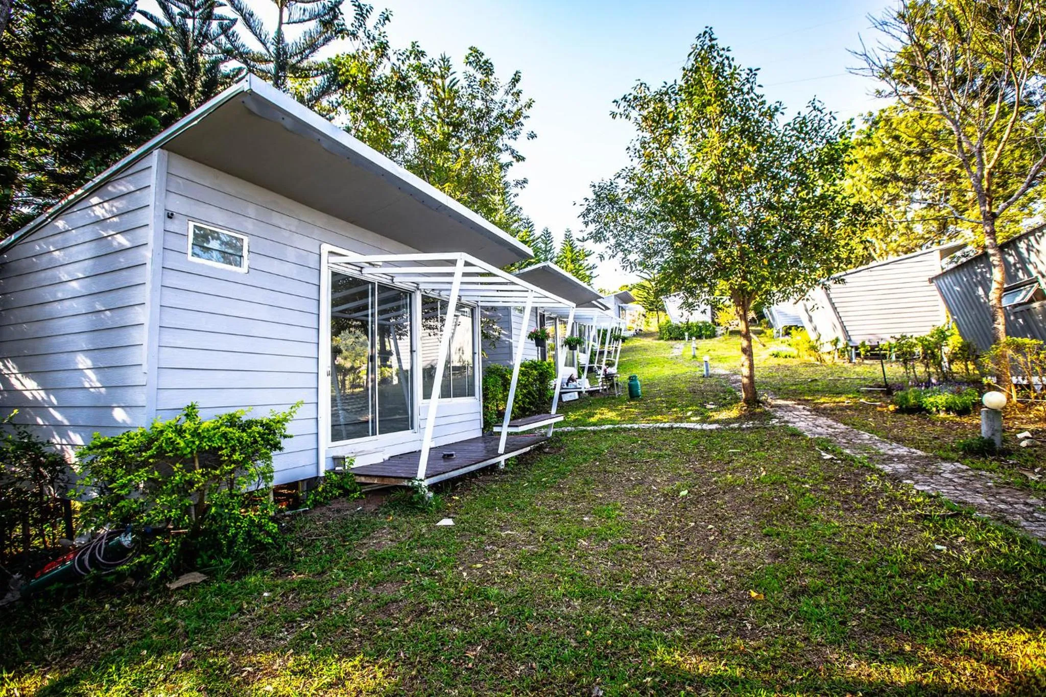 Property building in 153 Mountain View