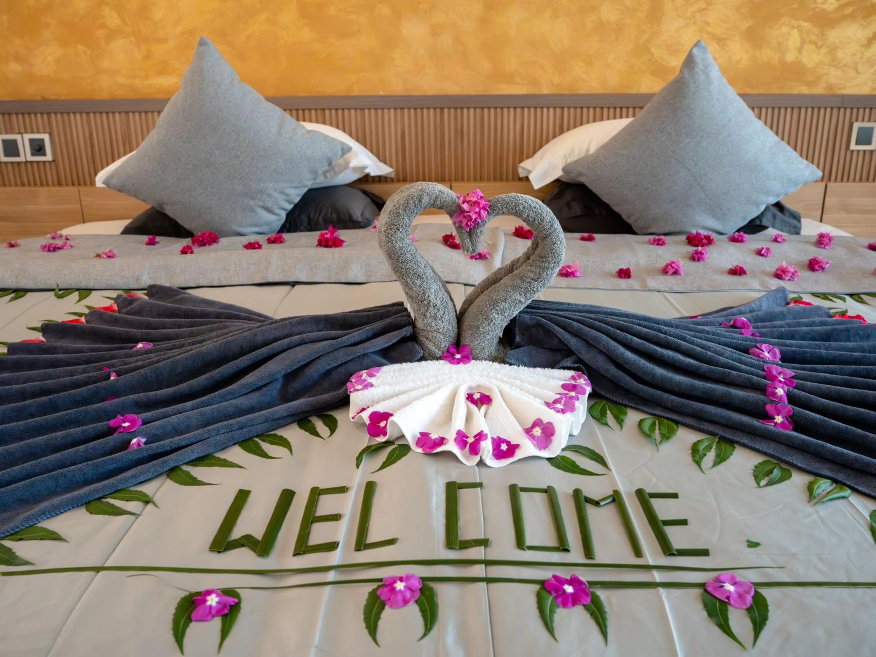 Bed in Ahola Thoddoo, Maldives