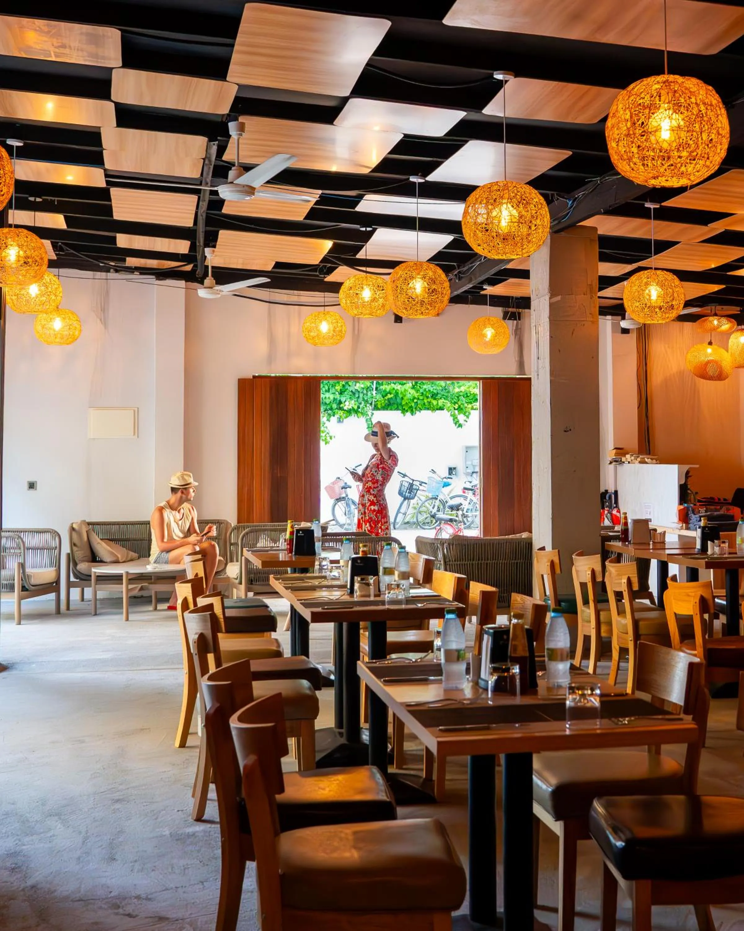 Restaurant/places to eat in Ahola Thoddoo, Maldives