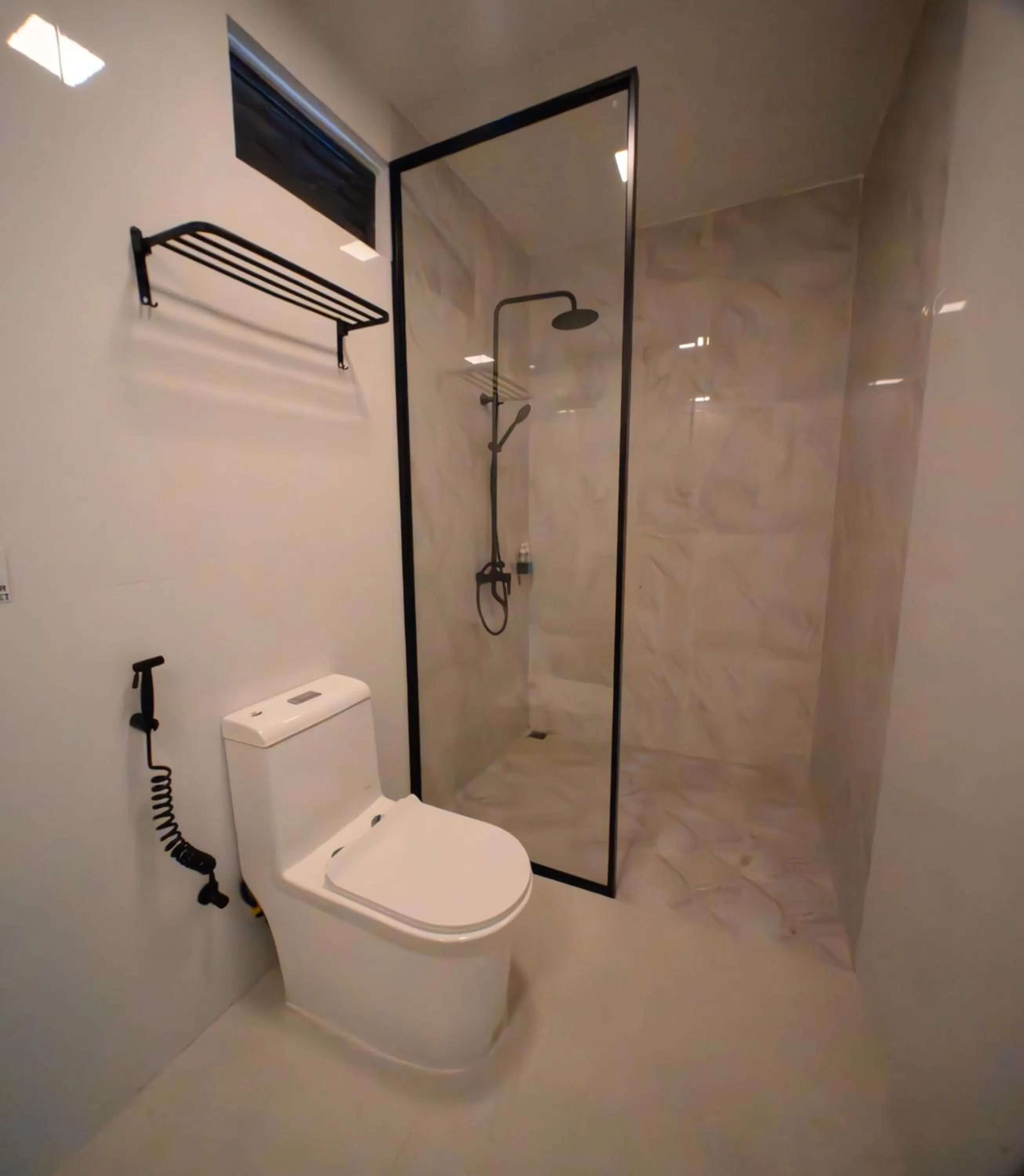 Shower in Ahola Thoddoo, Maldives