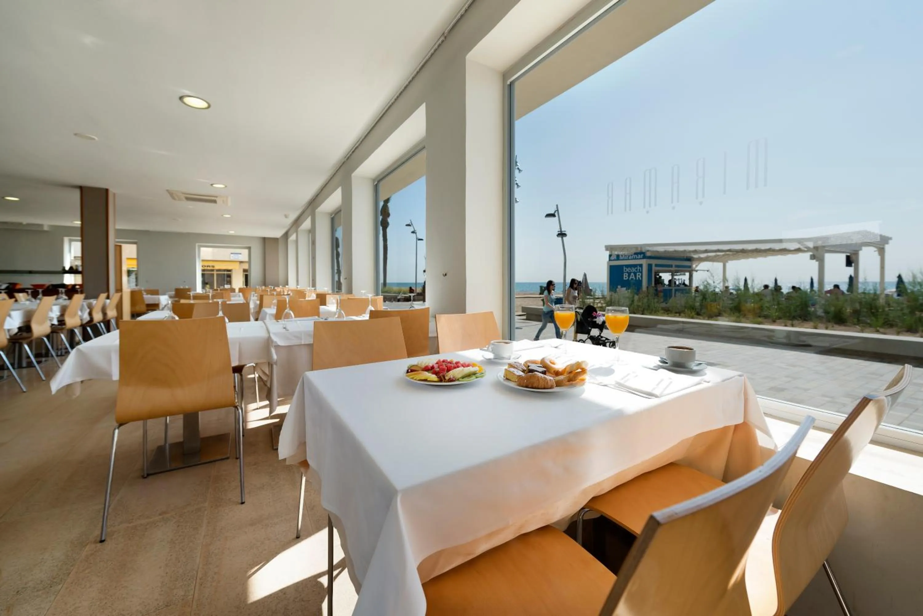 Restaurant/places to eat in 4R Miramar Calafell