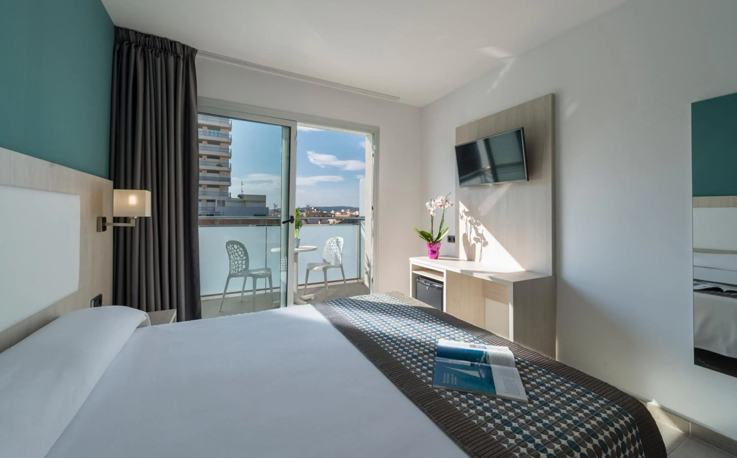 Decorative detail, Bed in 4R Miramar Calafell Decorative detail, Bed in 4R Miramar Calafell