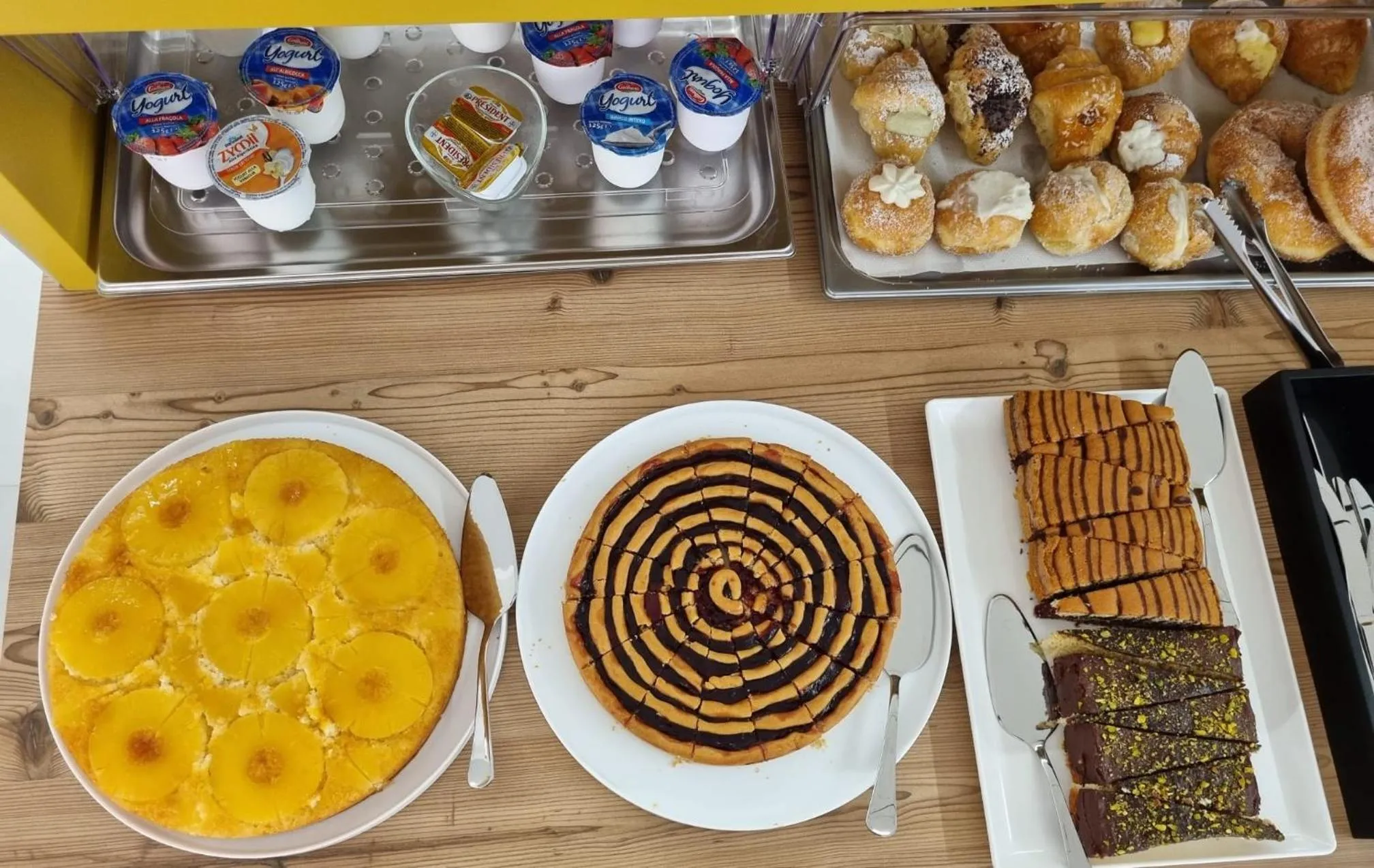 Food and drinks in Hotel Arte Mare