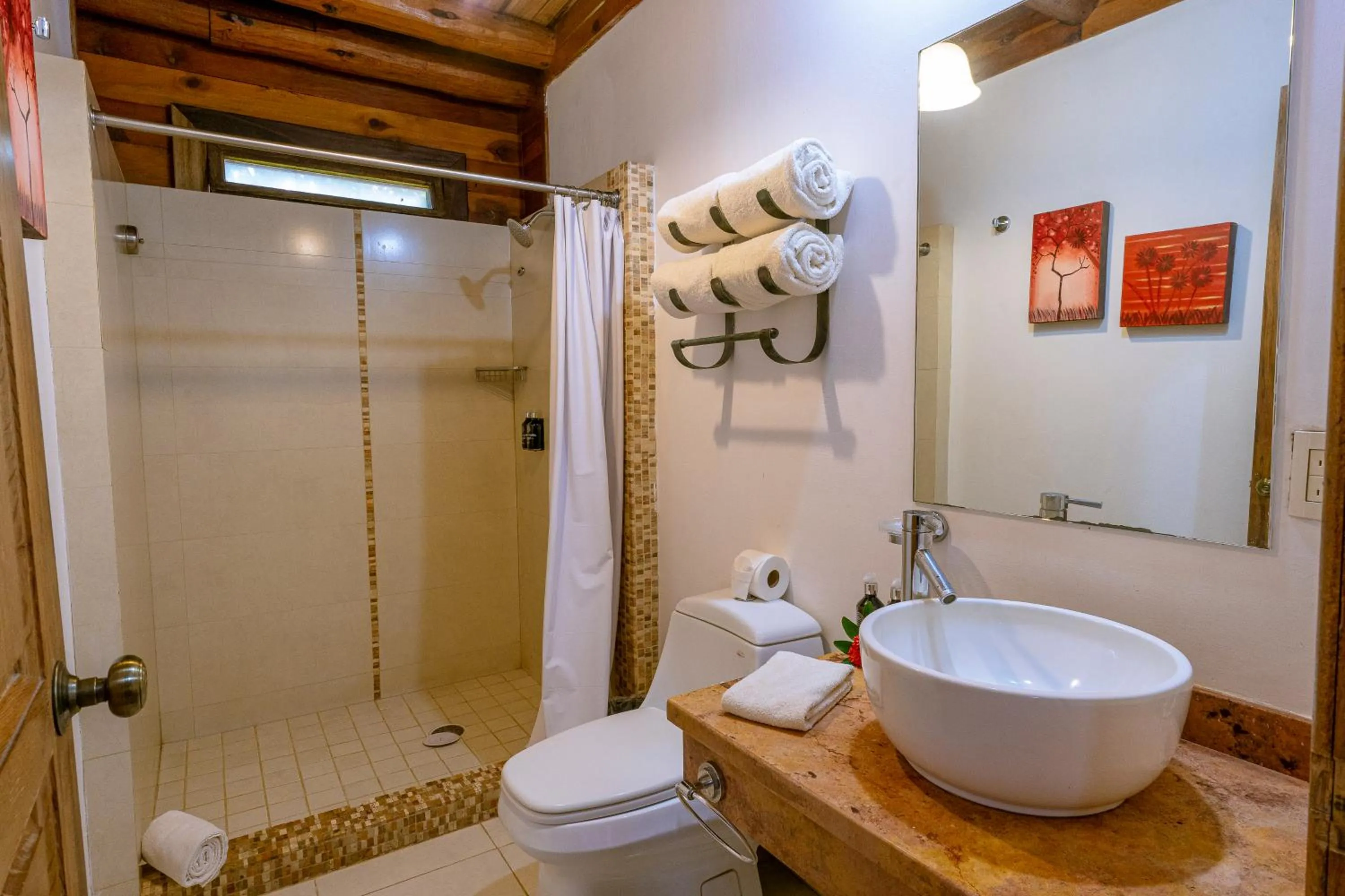 Bathroom in Santa María Resort