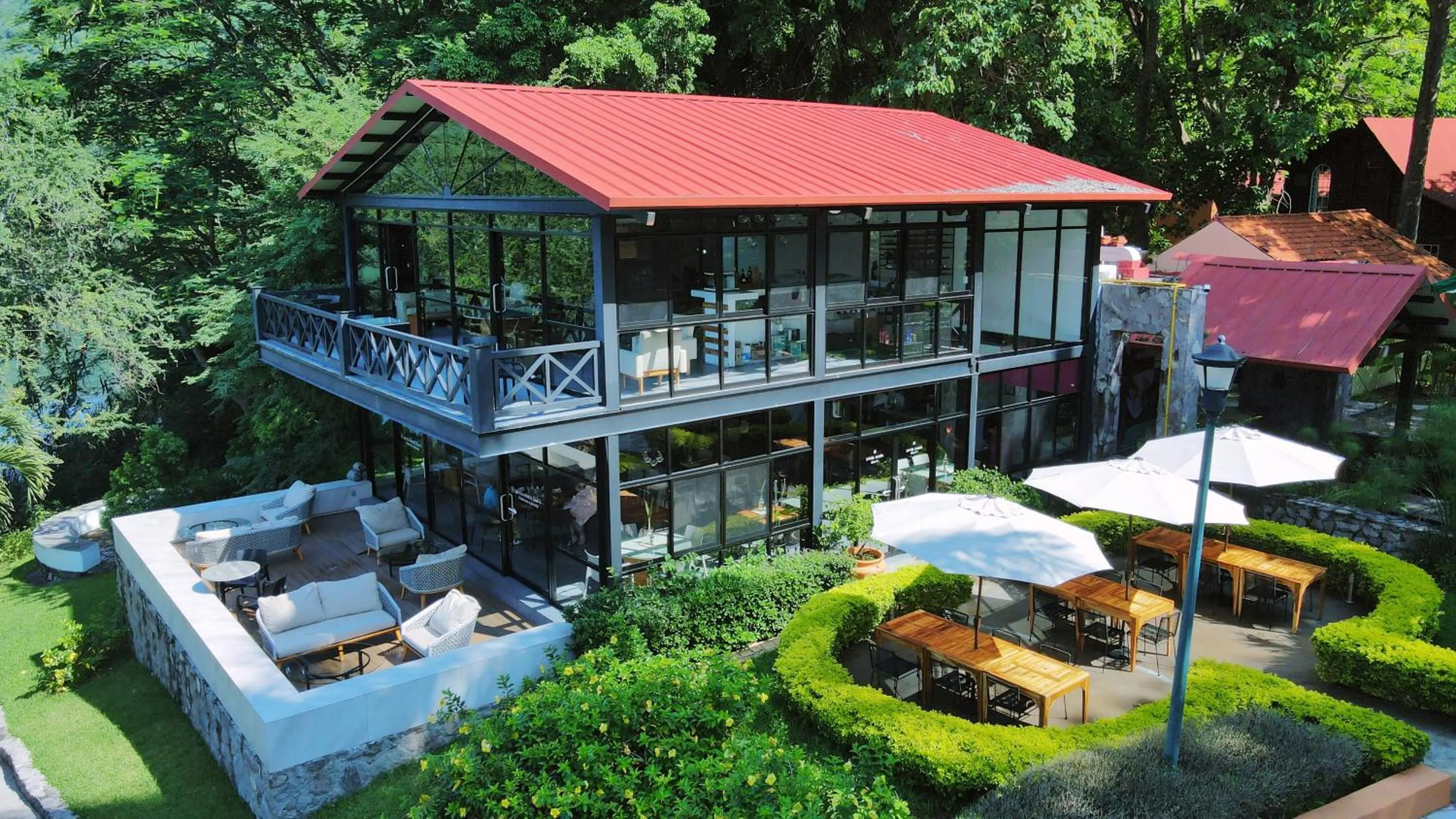 Restaurant/places to eat in Santa María Resort