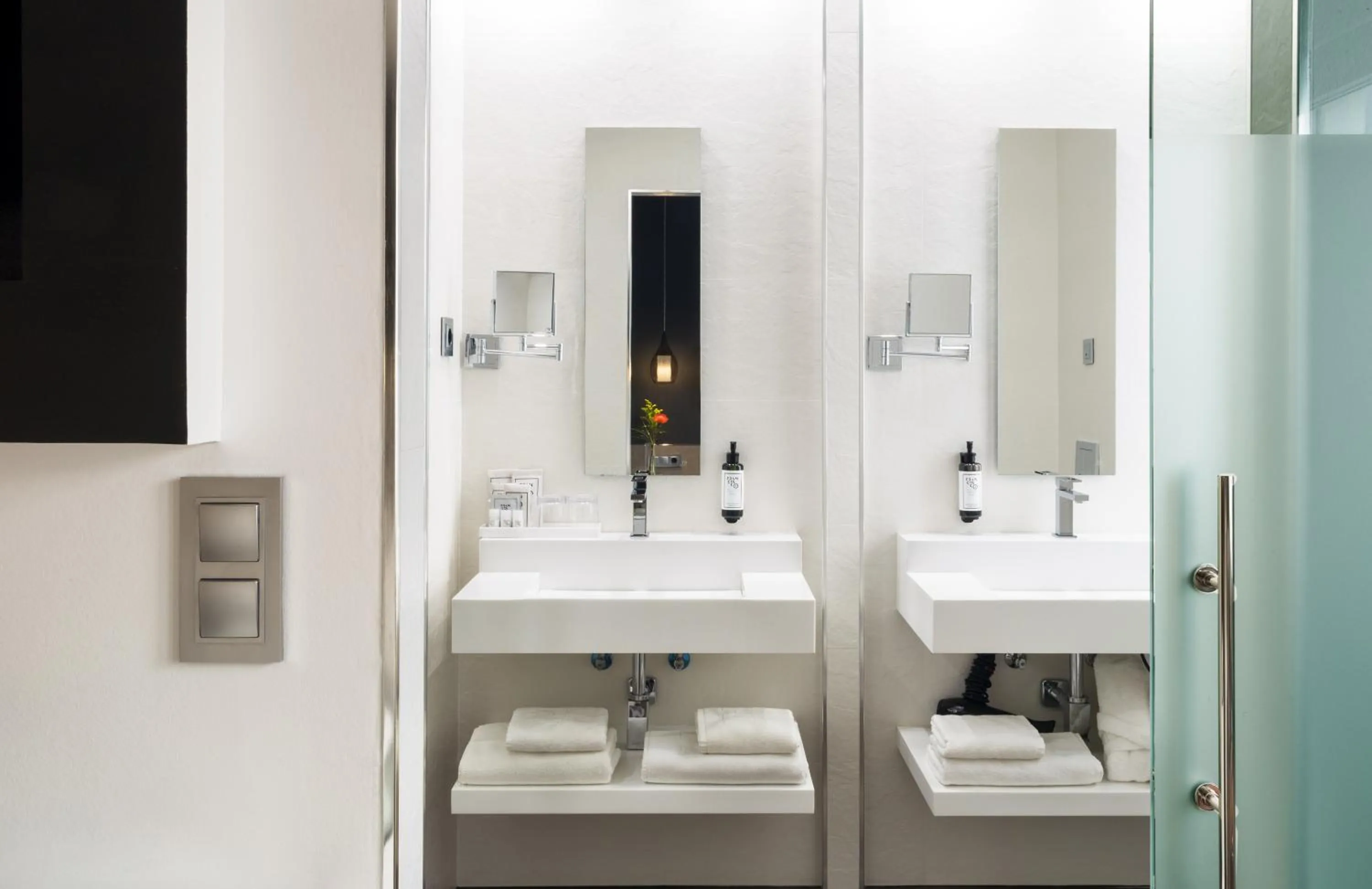 Bathroom in Francisco I Boutique