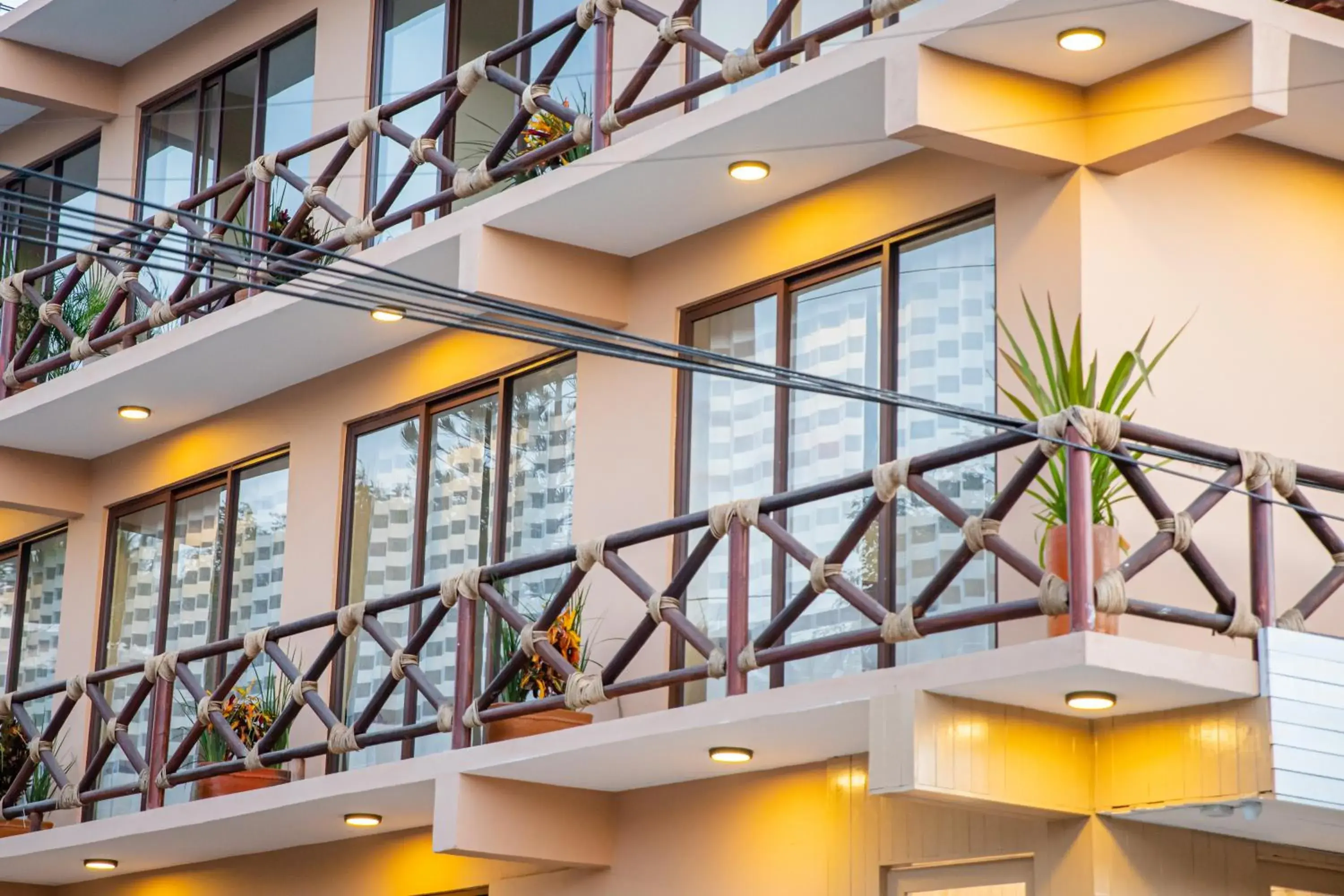 Property building in Hotel Santa Cruz Punta Zicatela Property building in Hotel Santa Cruz Punta Zicatela