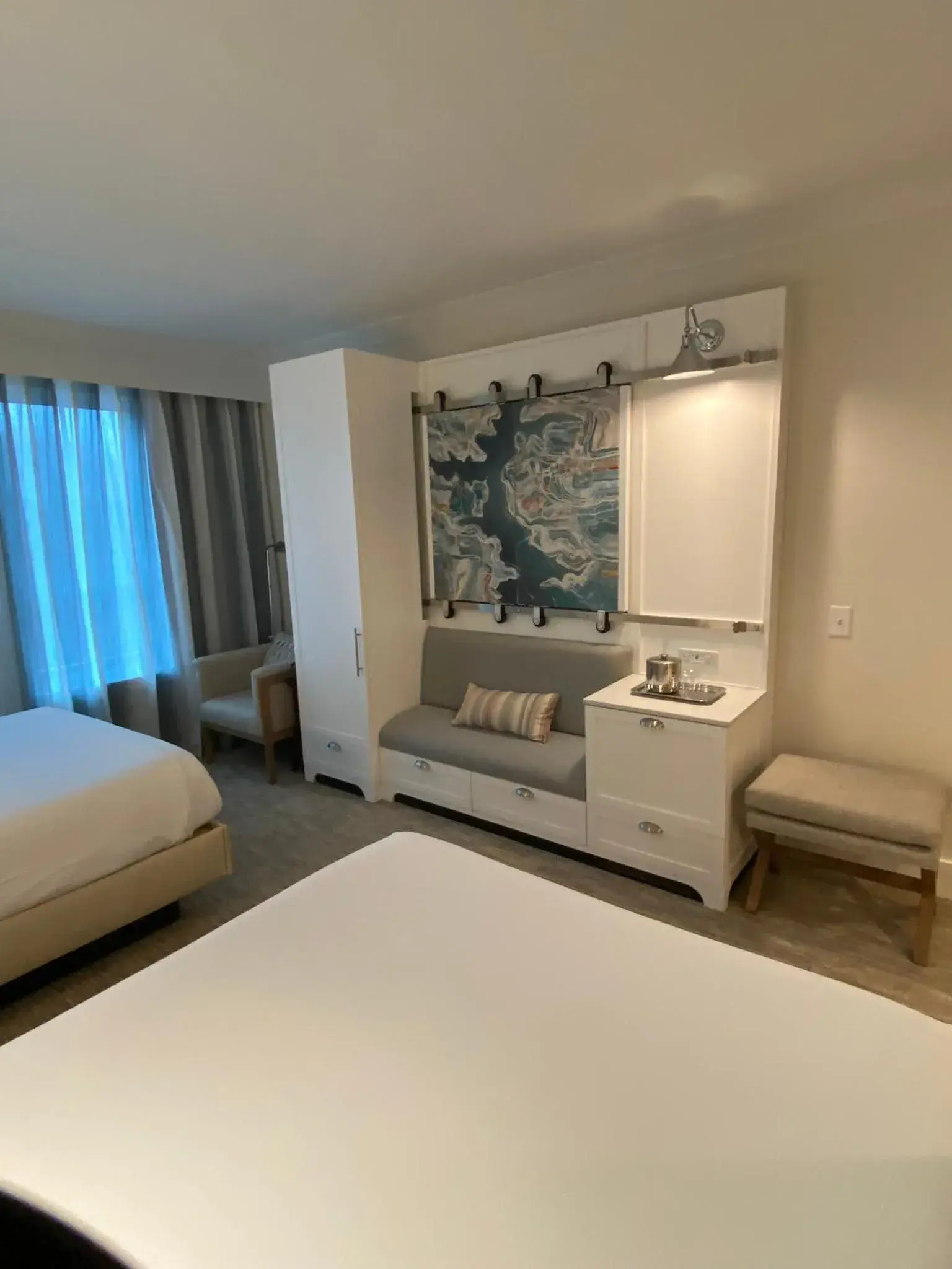 TV and multimedia, Bed in The Shepherd Hotel Downtown Clemson TV and multimedia, Bed in The Shepherd Hotel Downtown Clemson