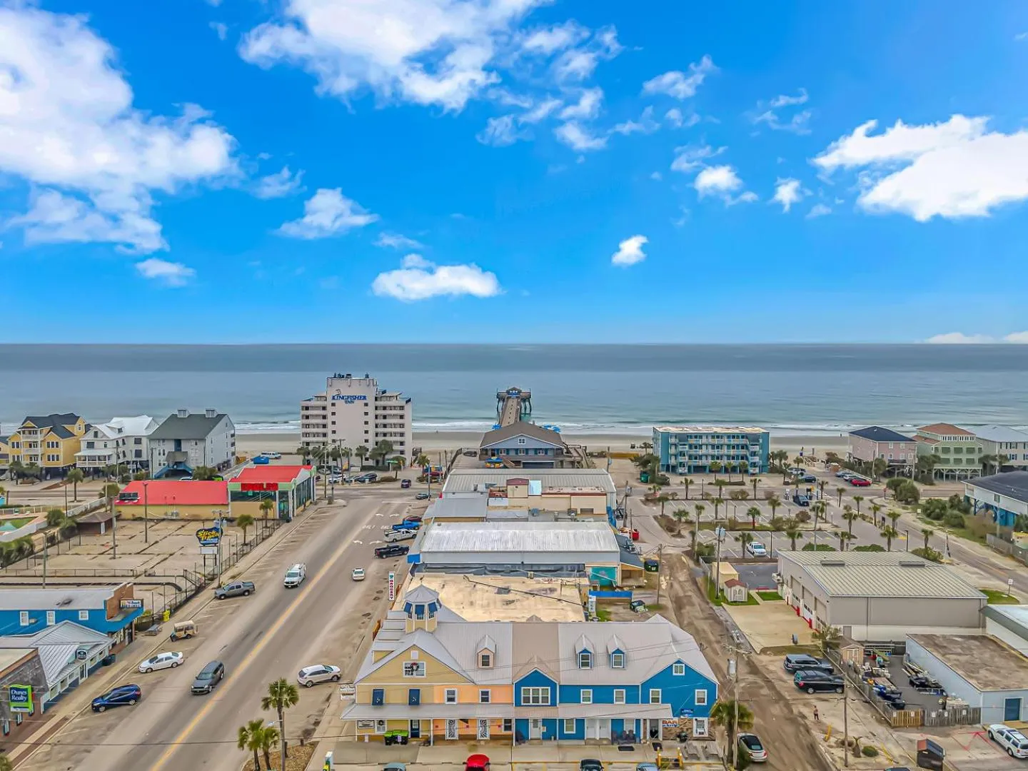 125 Atlantic Avenue Unit F - Pet Friendly! Walk To The Beach and Pier! 1BR -1BA - Sleeps 2-4 guests!