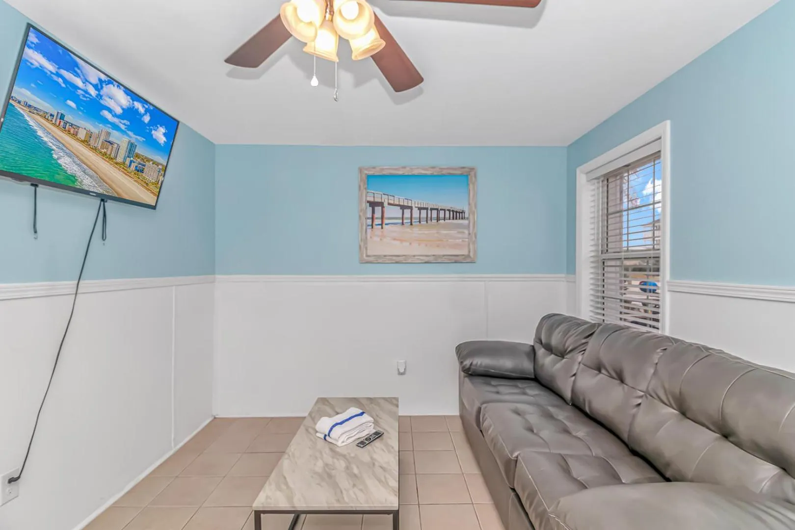 125 Atlantic Avenue Unit F - Pet Friendly! Walk To The Beach and Pier! 1BR -1BA - Sleeps 2-4 guests!