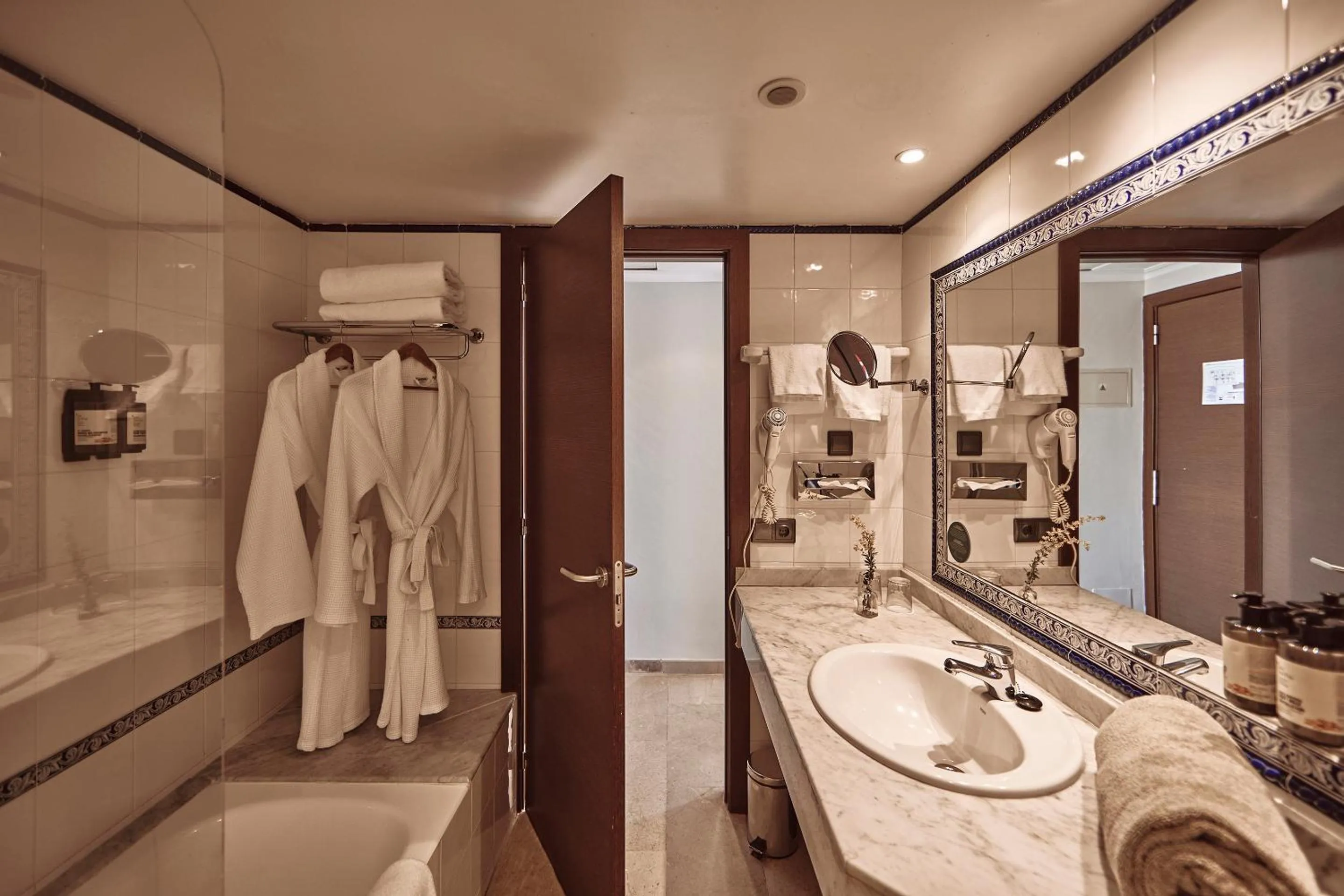 Bathroom in Maristel Hotel & Spa - Adults Only