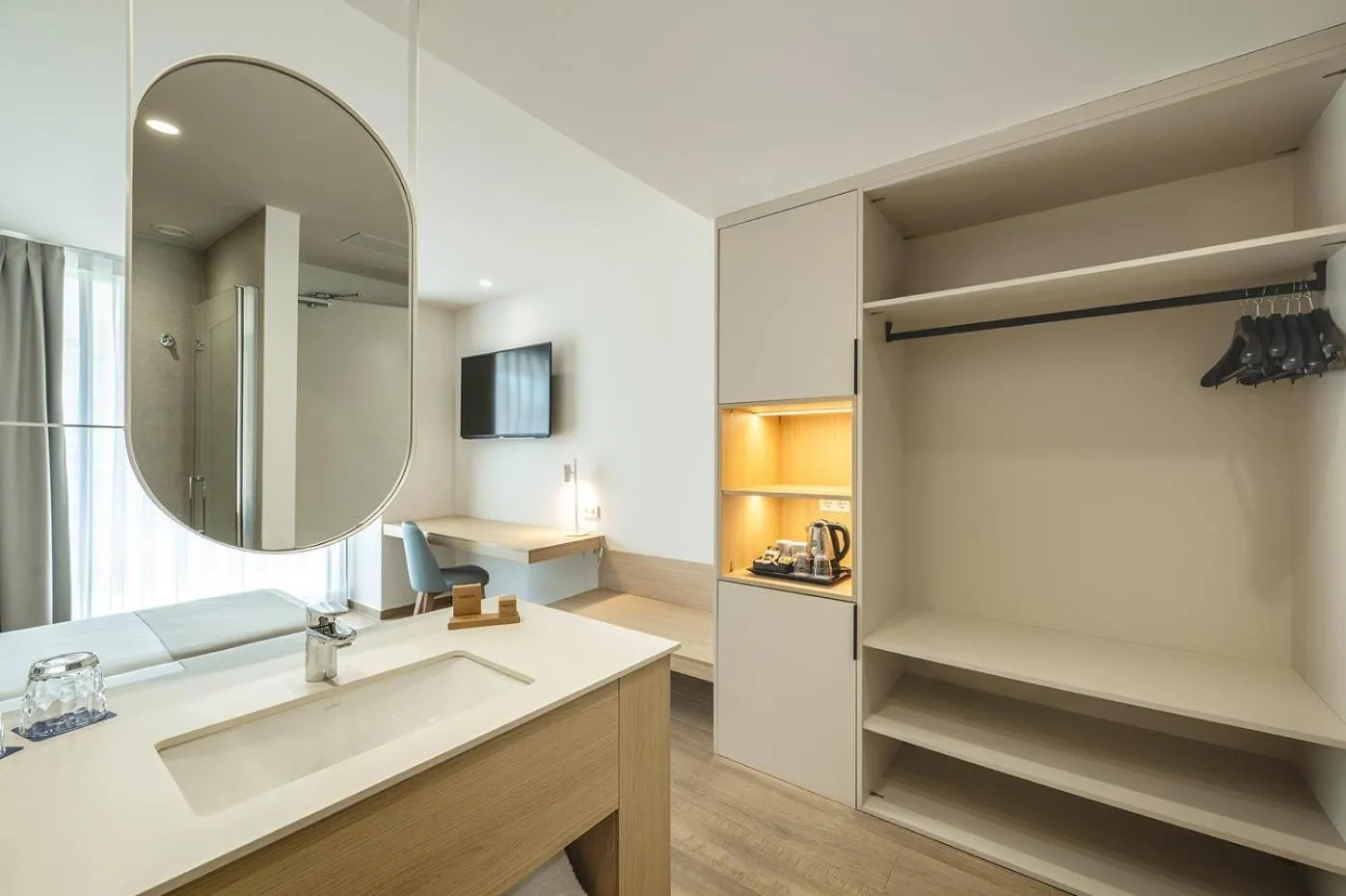 Bathroom in Port Alicante City & Beach