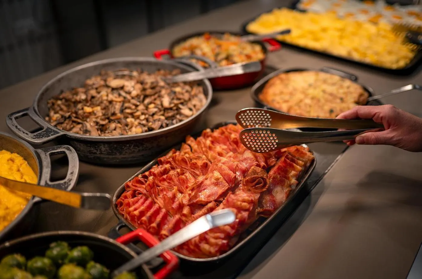 Restaurant/places to eat in Port Alicante City & Beach