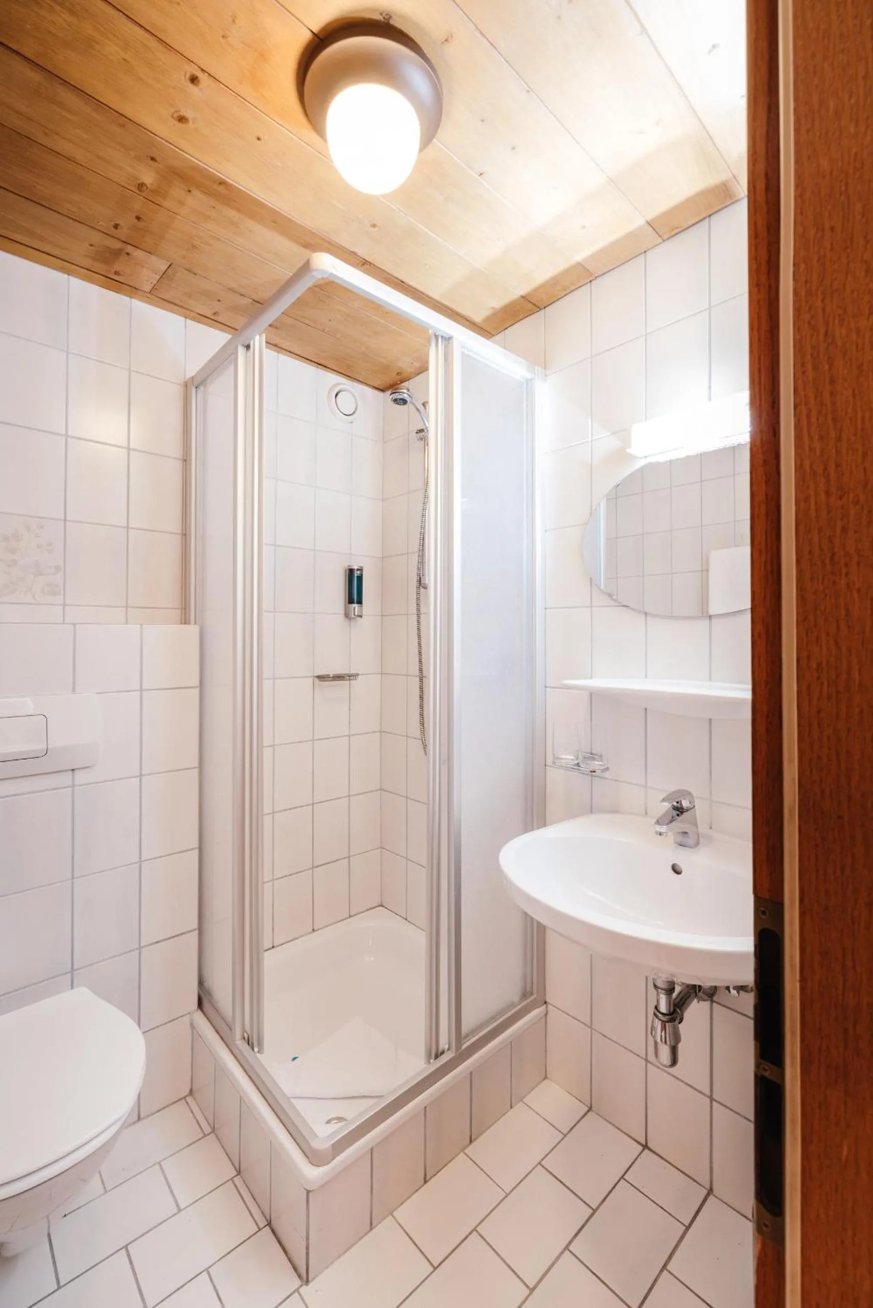 Bathroom in Hotel Andrea