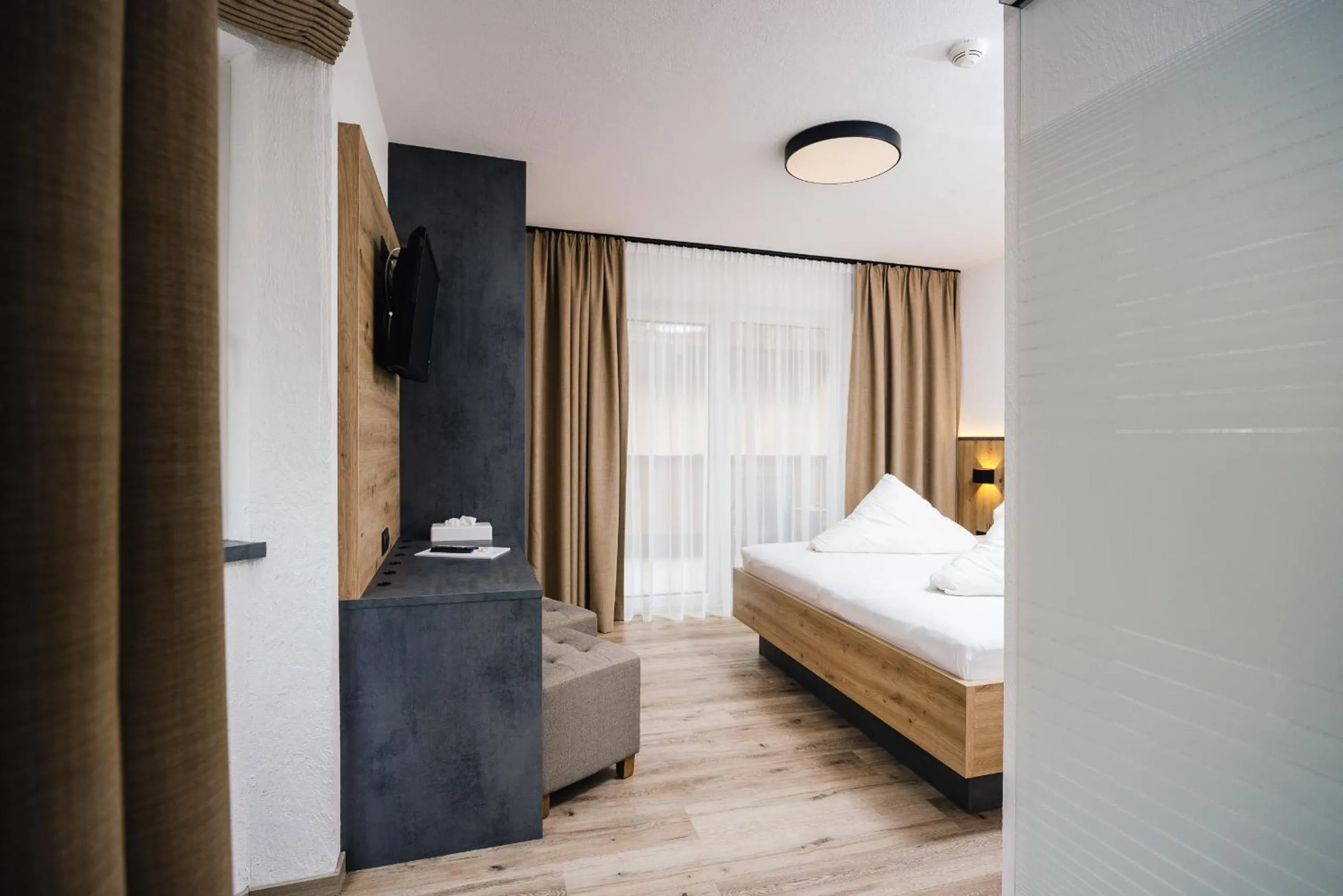 Photo of the whole room, Bed in Hotel Andrea