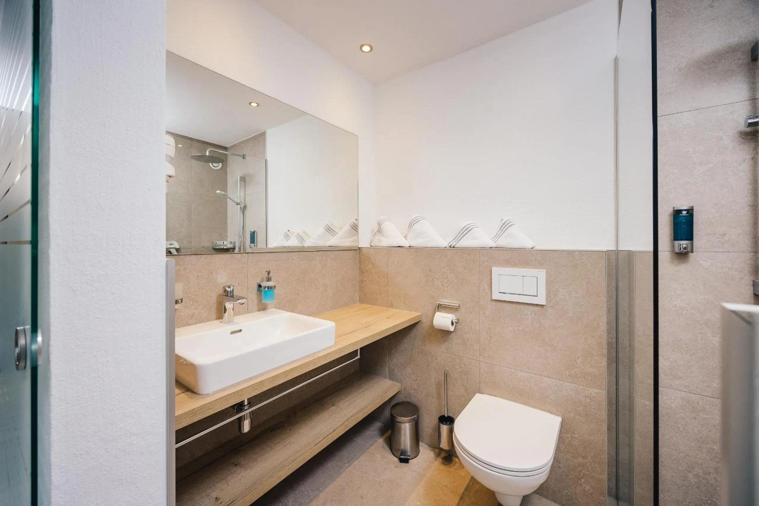 Bathroom in Hotel Andrea