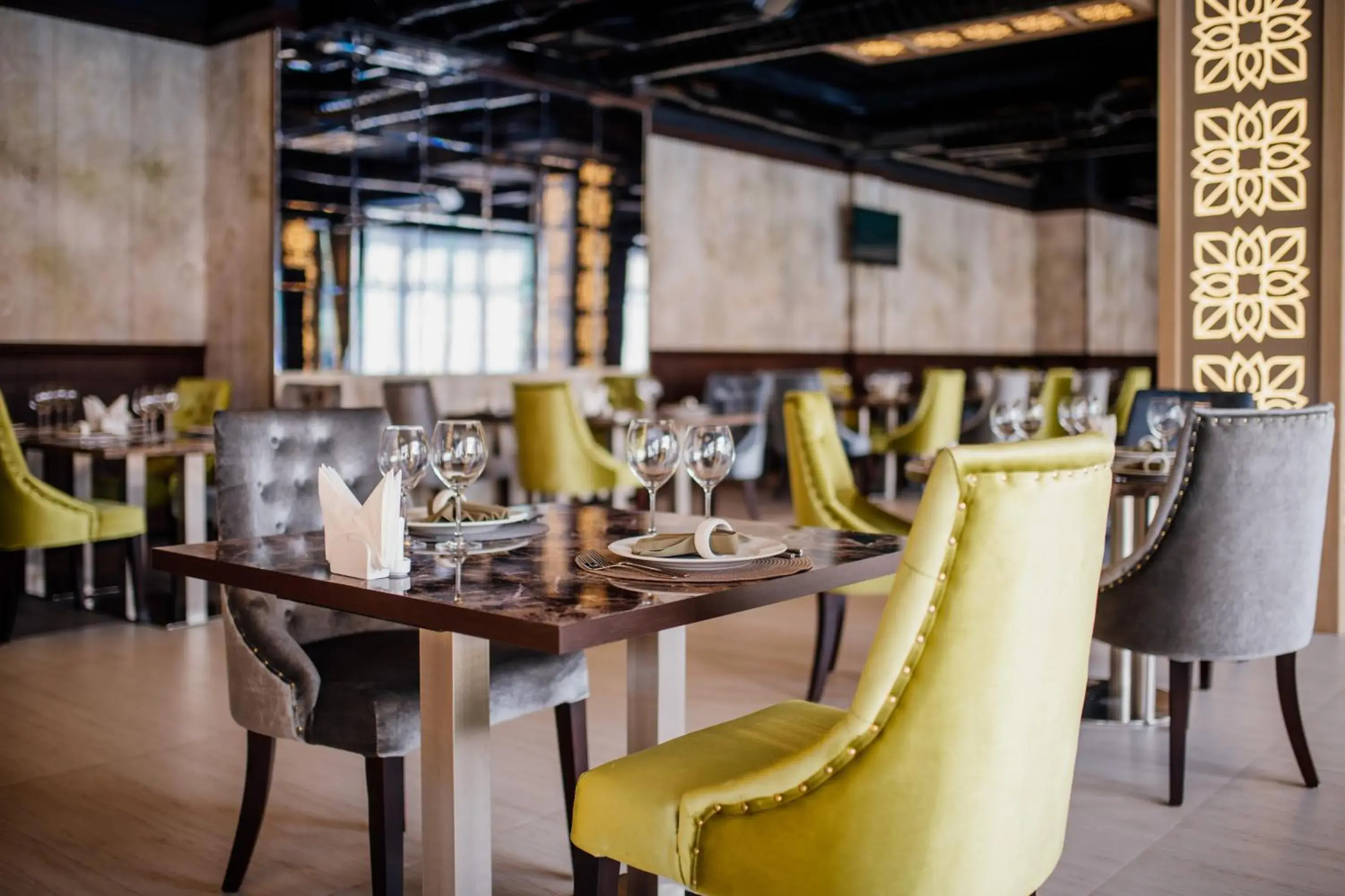 Restaurant/places to eat in Hills Resort Hotel Restaurant/places to eat in Hills Resort Hotel