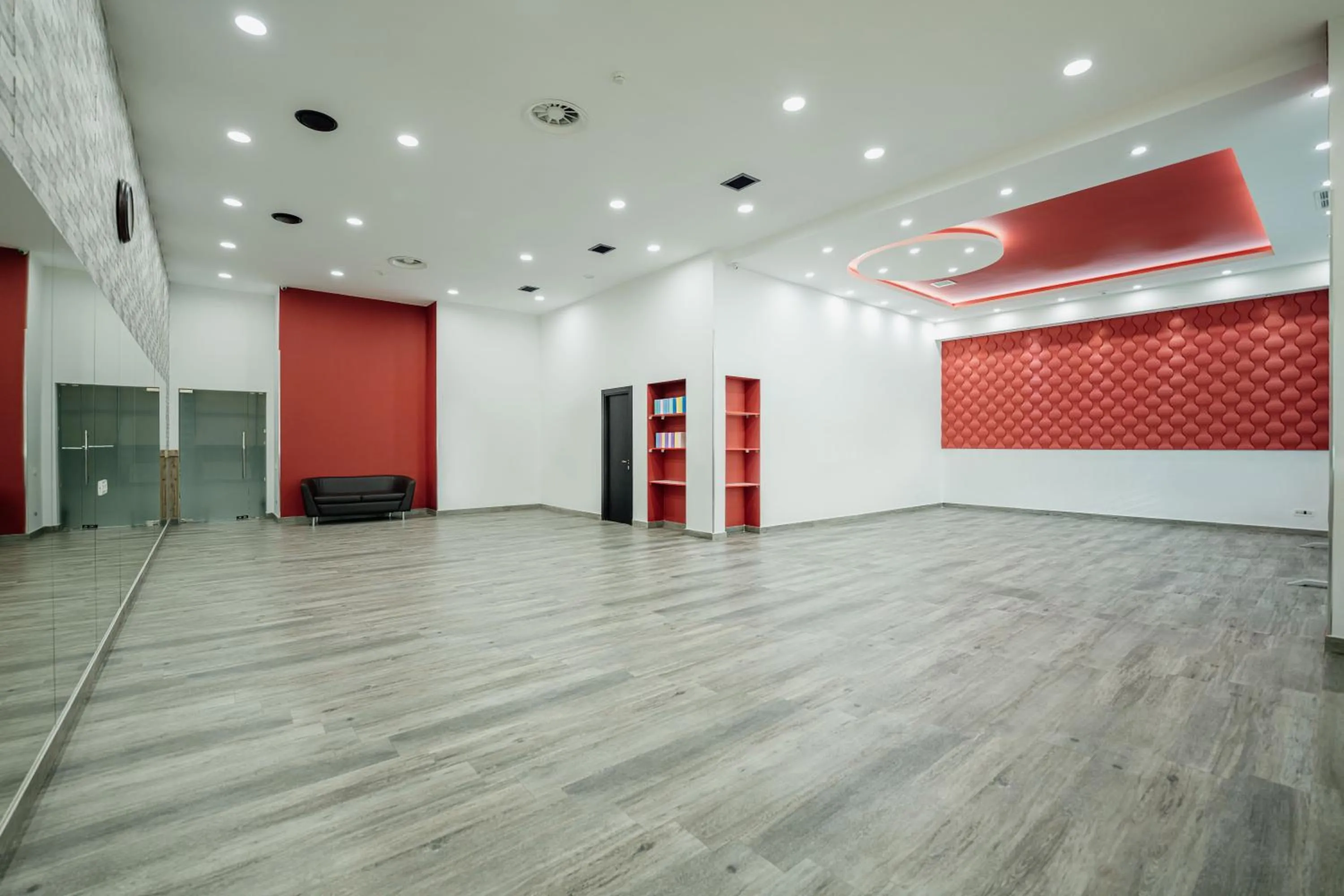 Fitness centre/facilities in Hills Resort Hotel