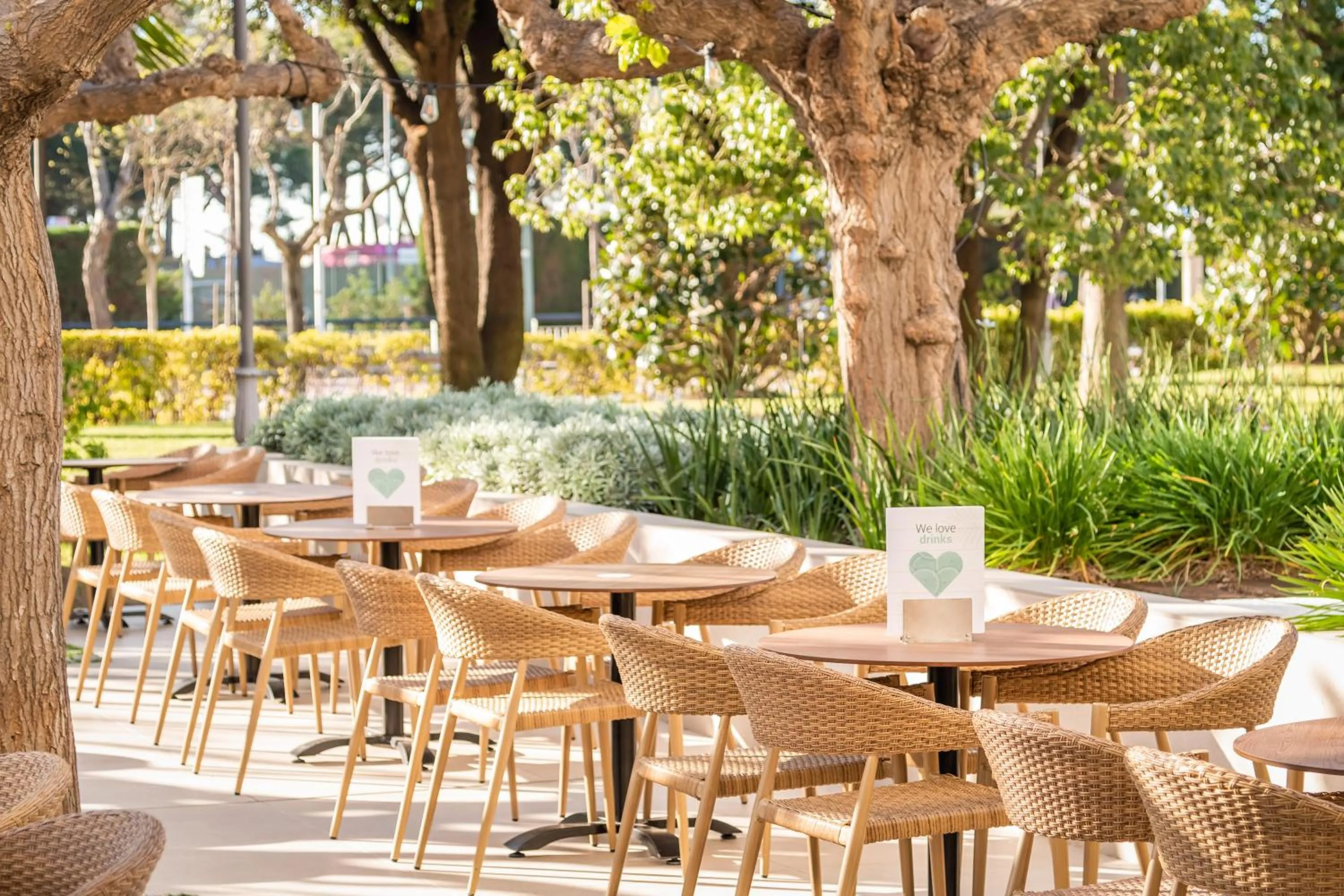 Lounge or bar in ALEGRIA Florida