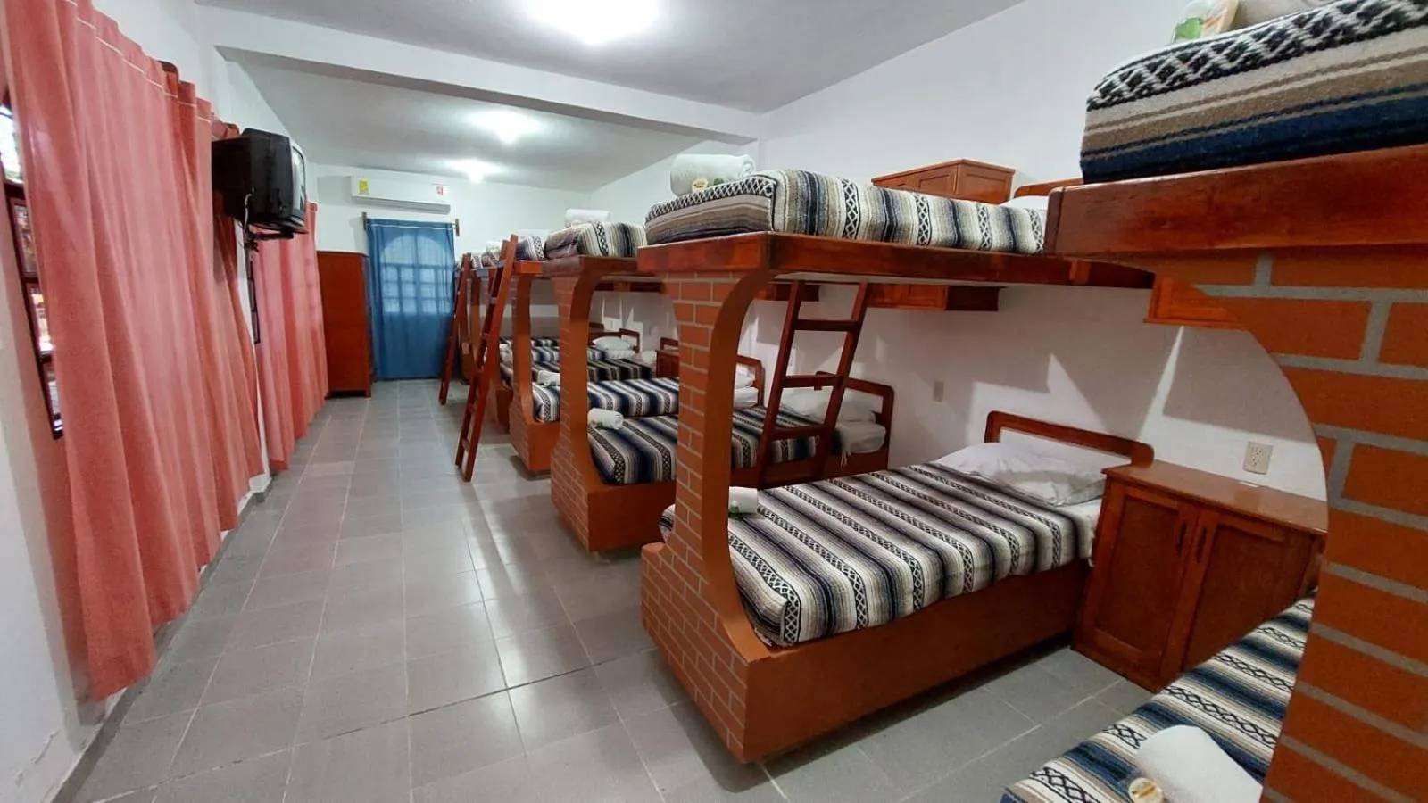 bunk bed, Bed in Casa Kolping