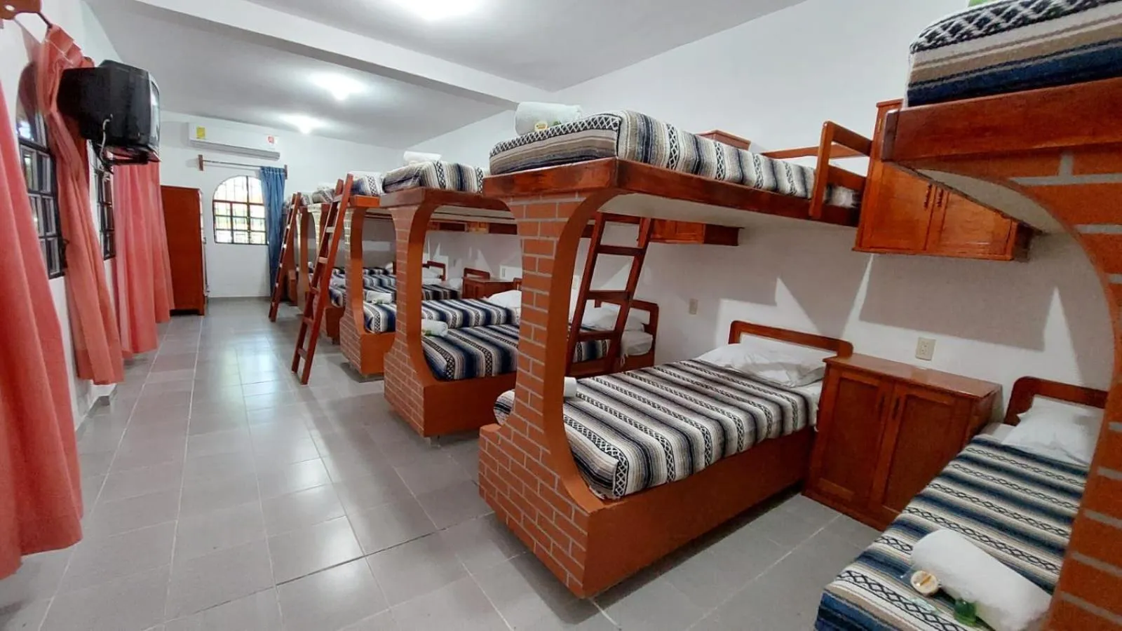 bunk bed, Bed in Casa Kolping