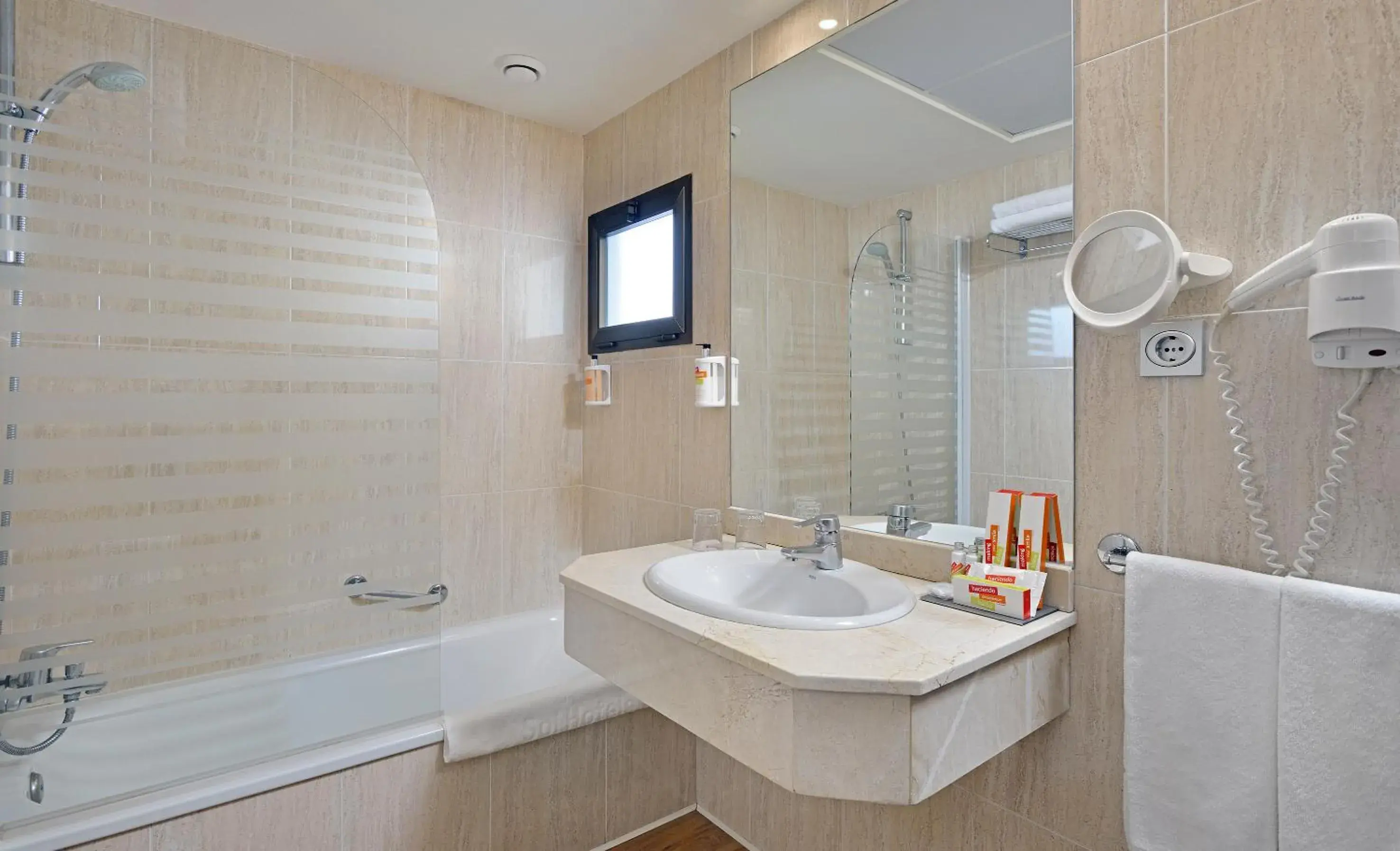Double or Twin Room - Ground Floor in SOL by Meliá Torremolinos - Don Pedro Double or Twin Room - Ground Floor in SOL by Meliá Torremolinos - Don Pedro
