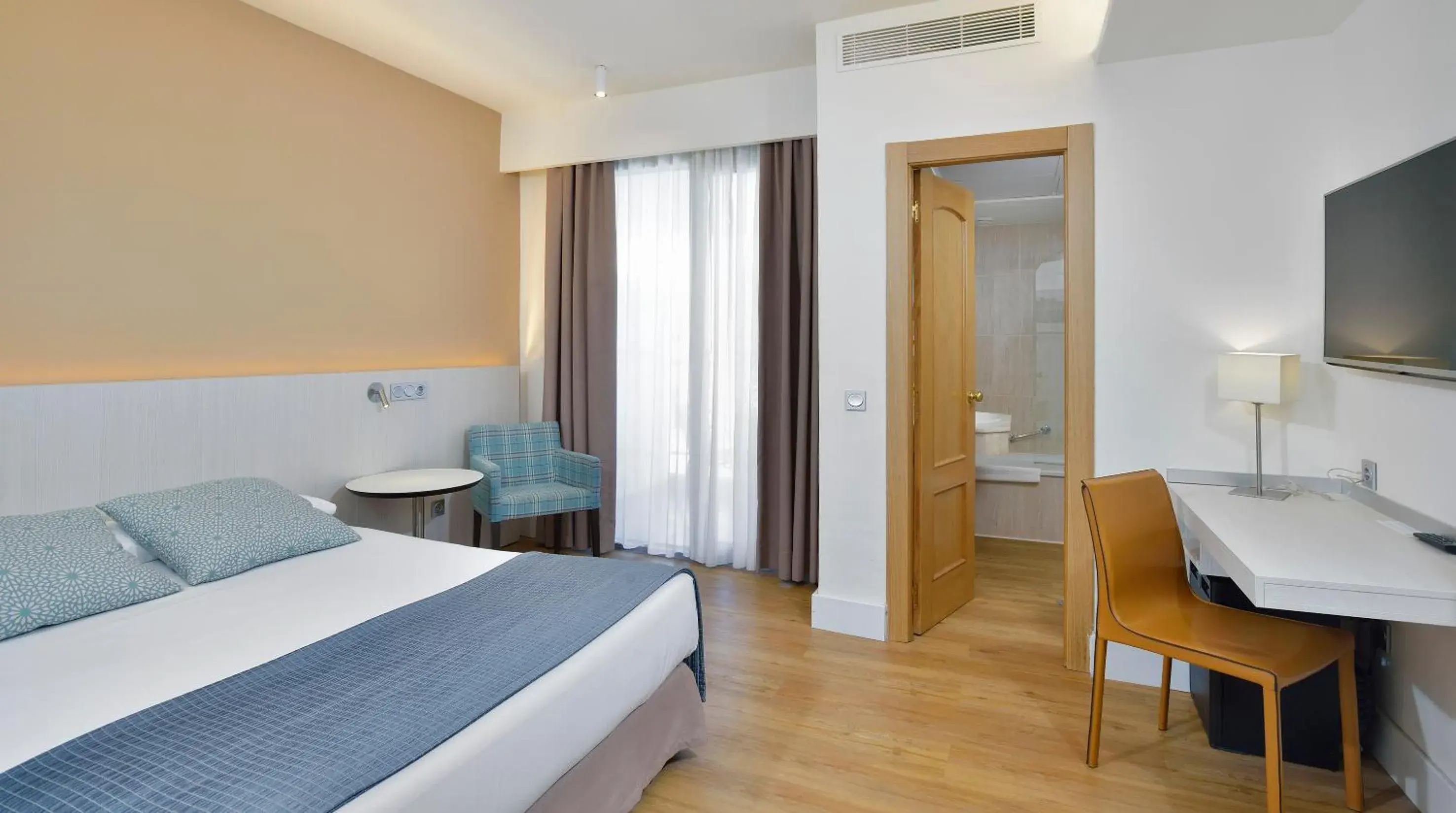 Bed in Sol Torremolinos - Don Pedro Bed in Sol Torremolinos - Don Pedro