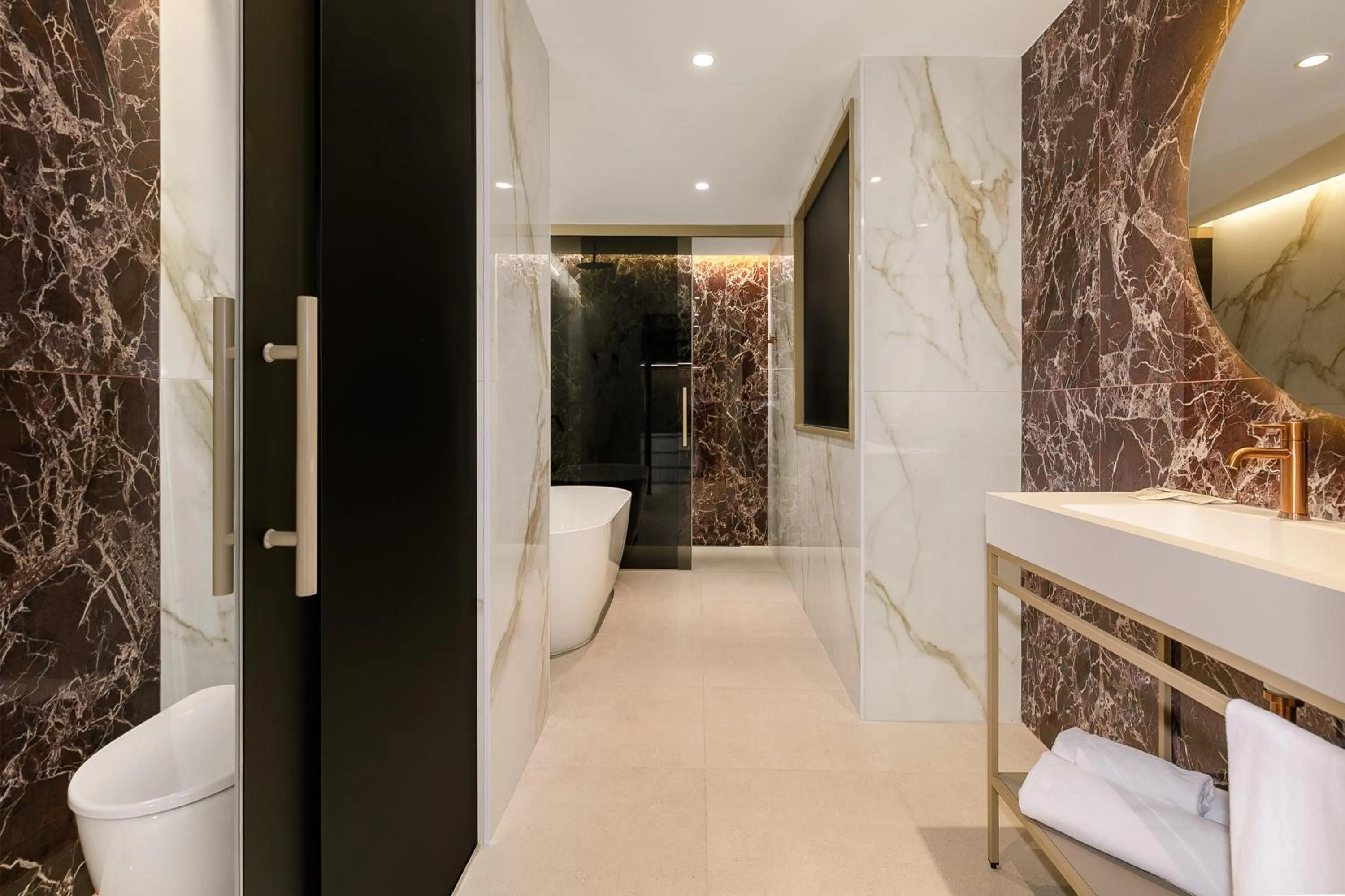 Bathroom in Sol Torremolinos - Don Pablo