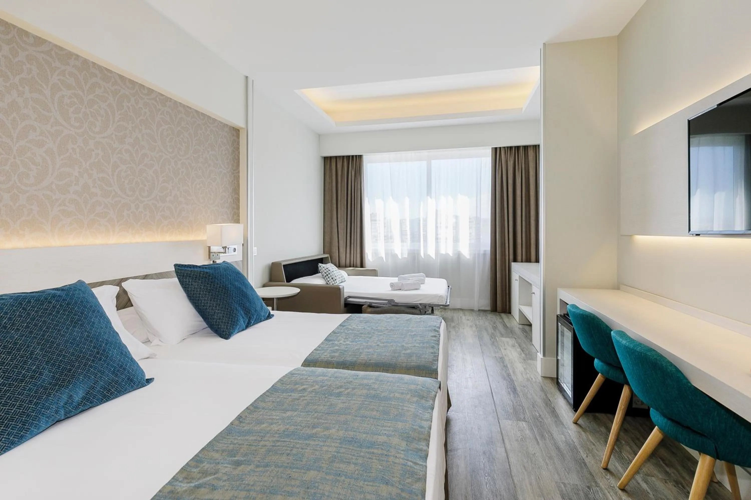 Bed in Sol Torremolinos - Don Pablo