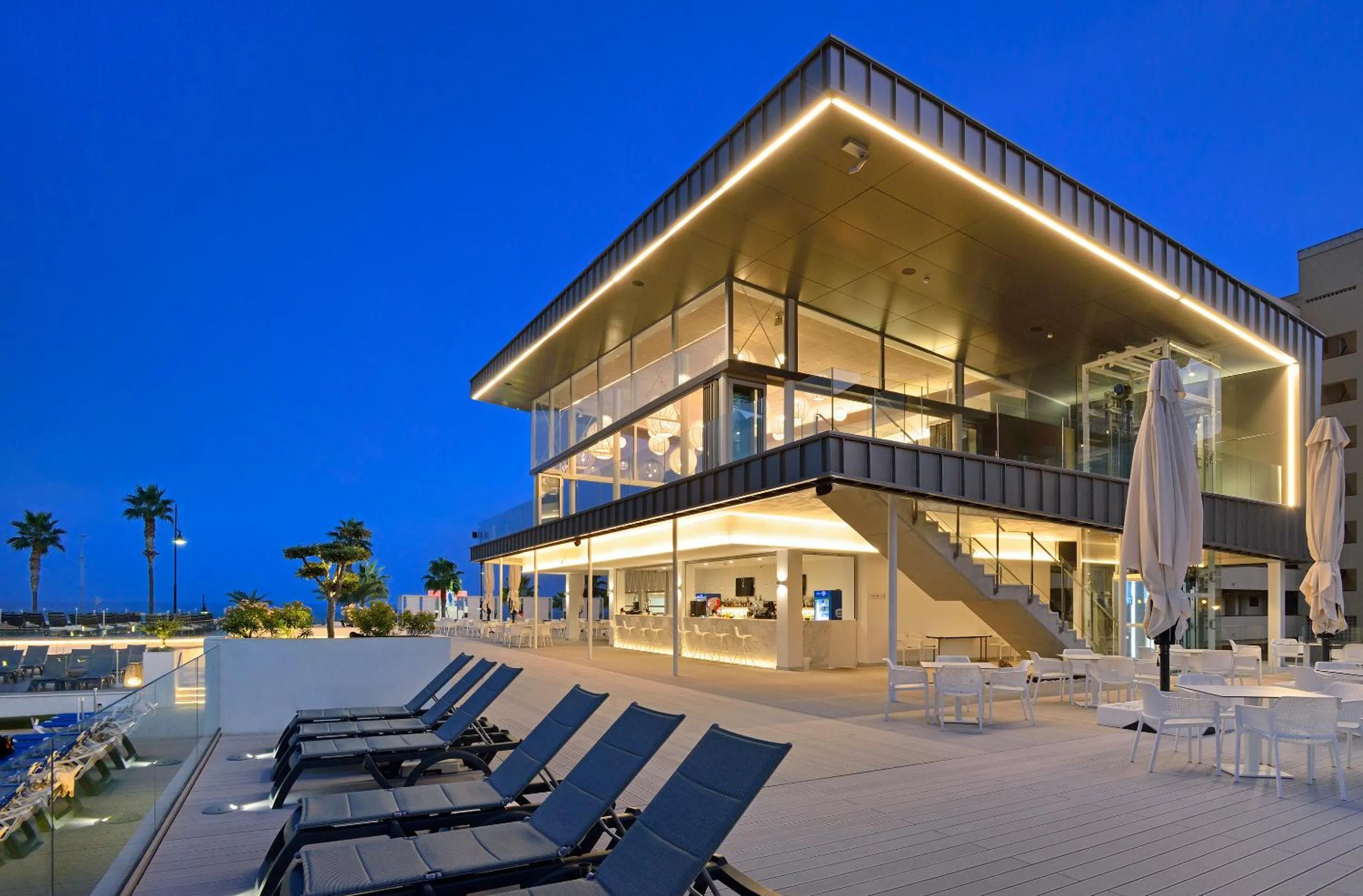 Lounge or bar in Sol Torremolinos - Don Pablo