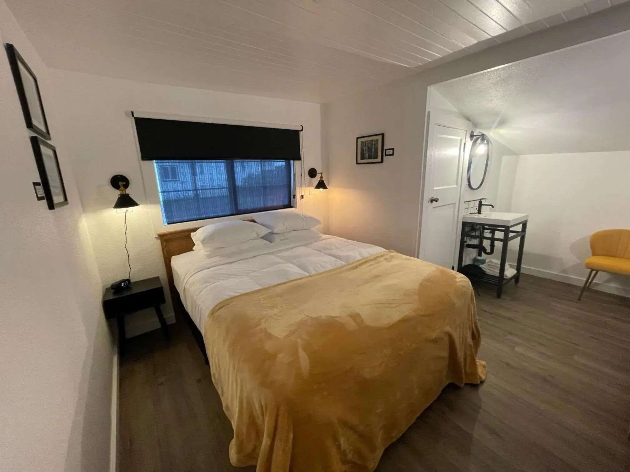 Queen Studio in The Seaview Cottages Queen Studio in The Seaview Cottages