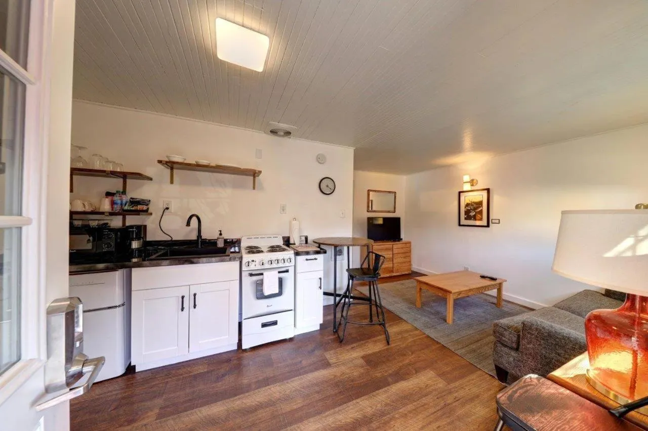 The Seaview Cottages