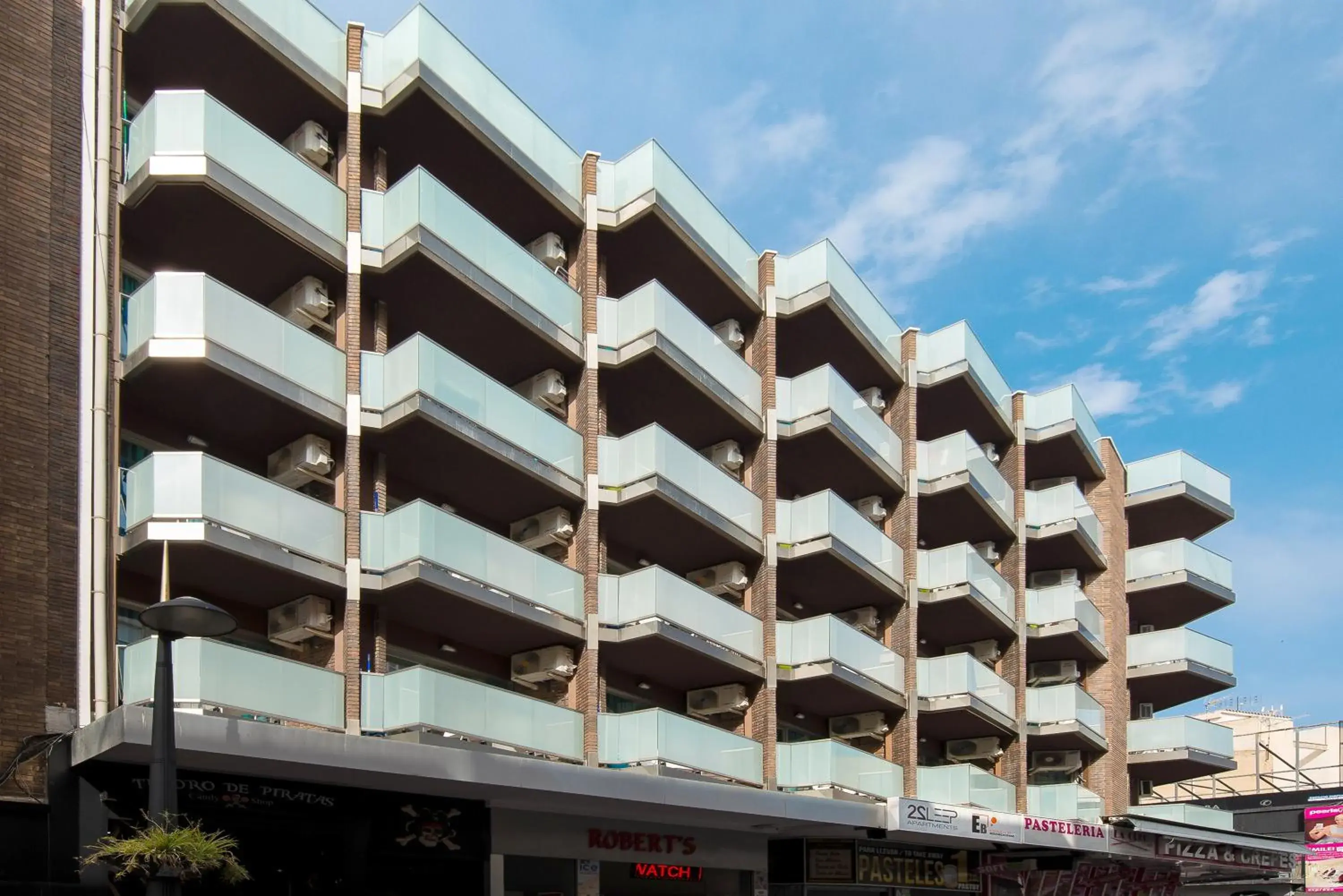 Property building in Climia 2Sleep Apartments Property building in Climia 2Sleep Apartments