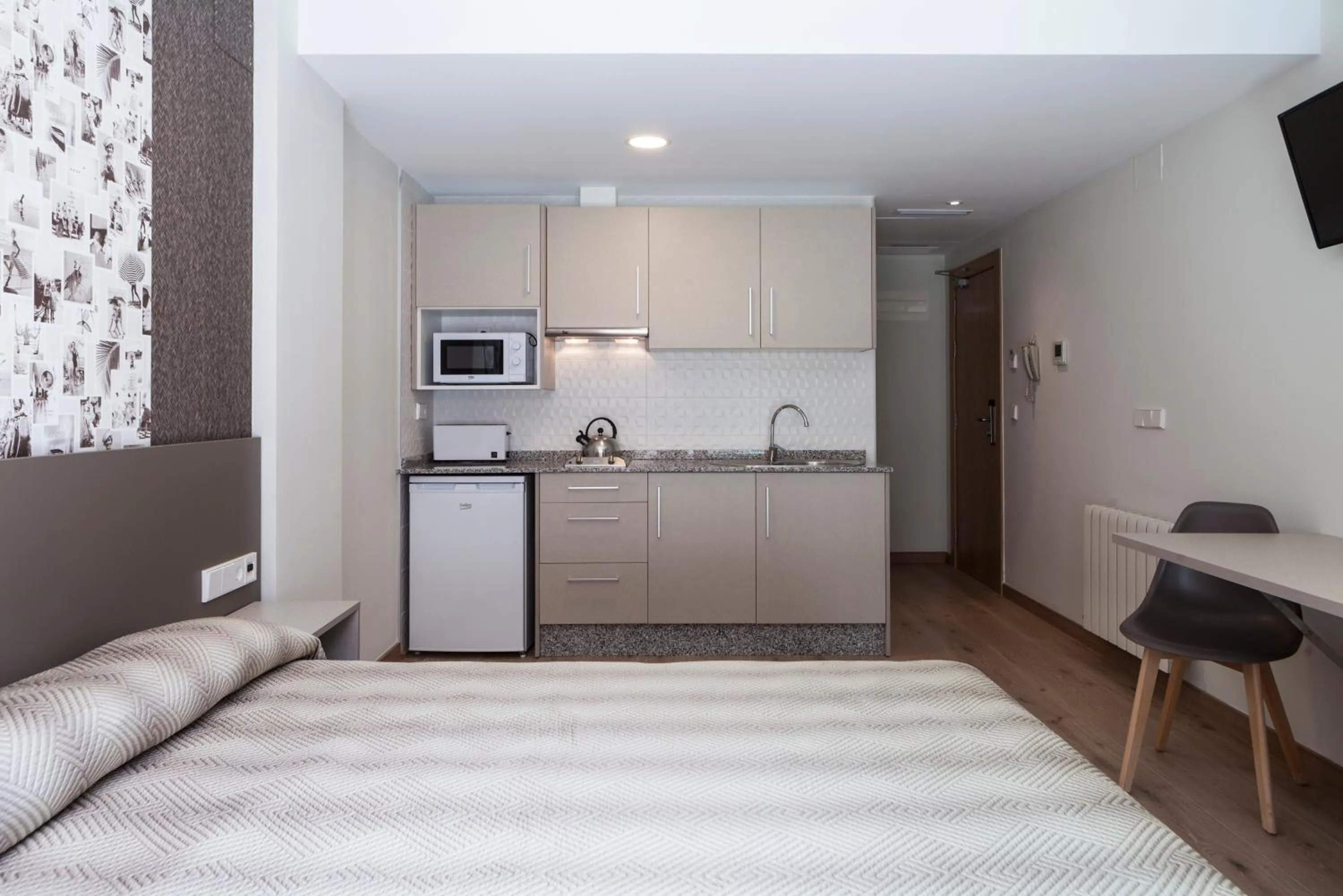 Bed in Climia 2Sleep Apartments