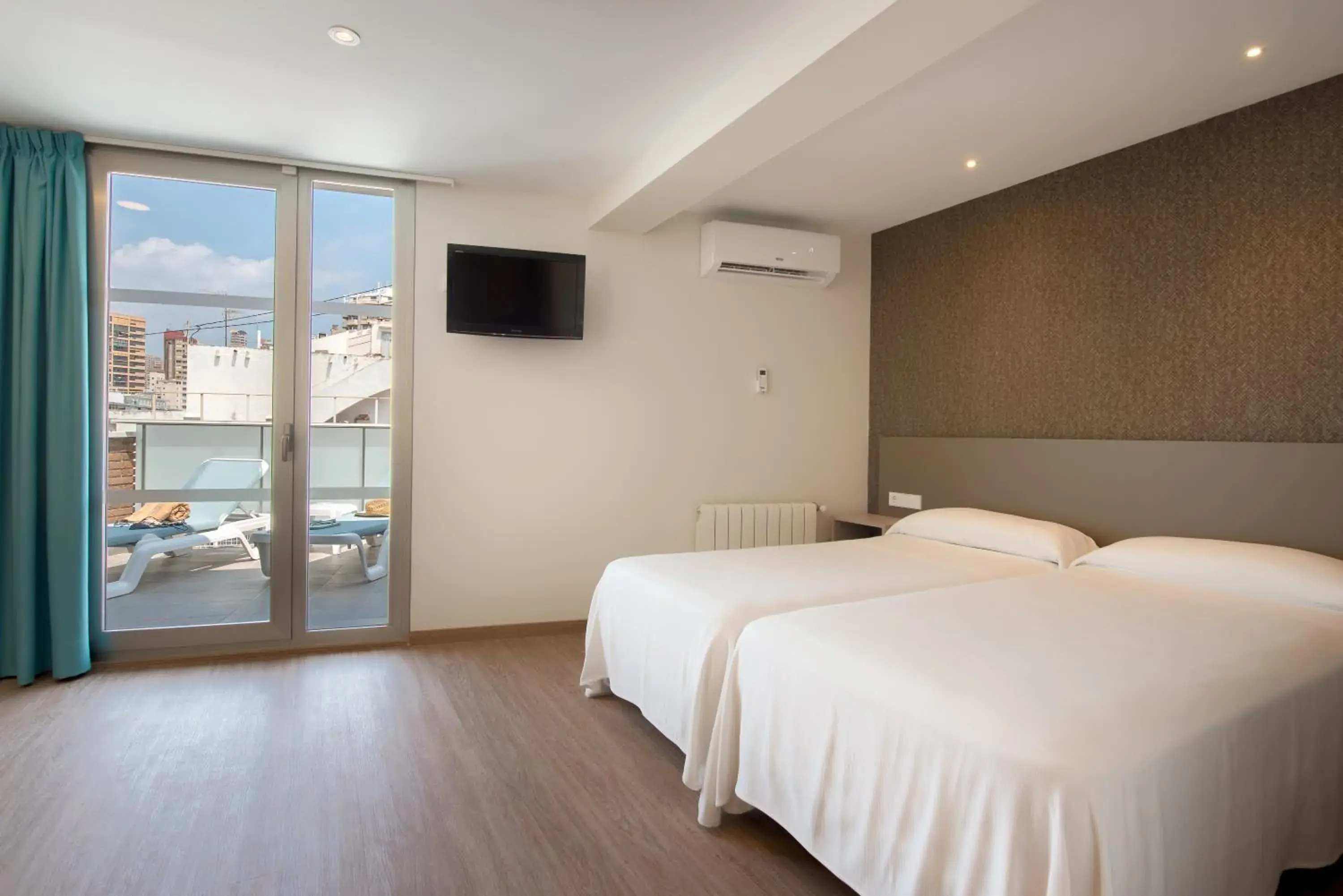 Bed in Climia 2Sleep Apartments Bed in Climia 2Sleep Apartments