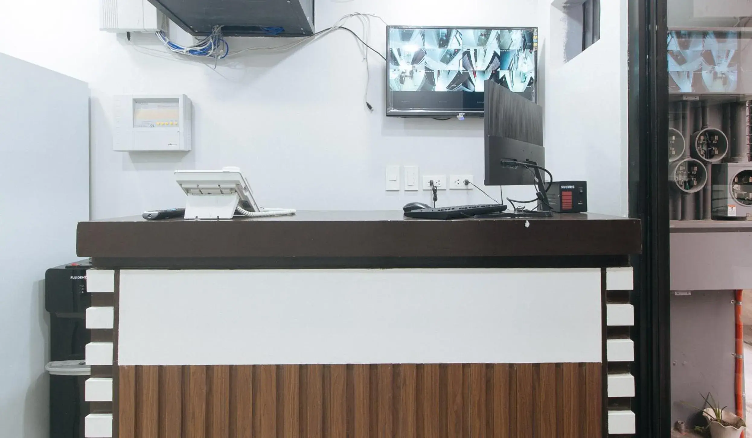 Lobby or reception in RedDoorz @ El Grande Inn Santa Cruz Manila Lobby or reception in RedDoorz @ El Grande Inn Santa Cruz Manila