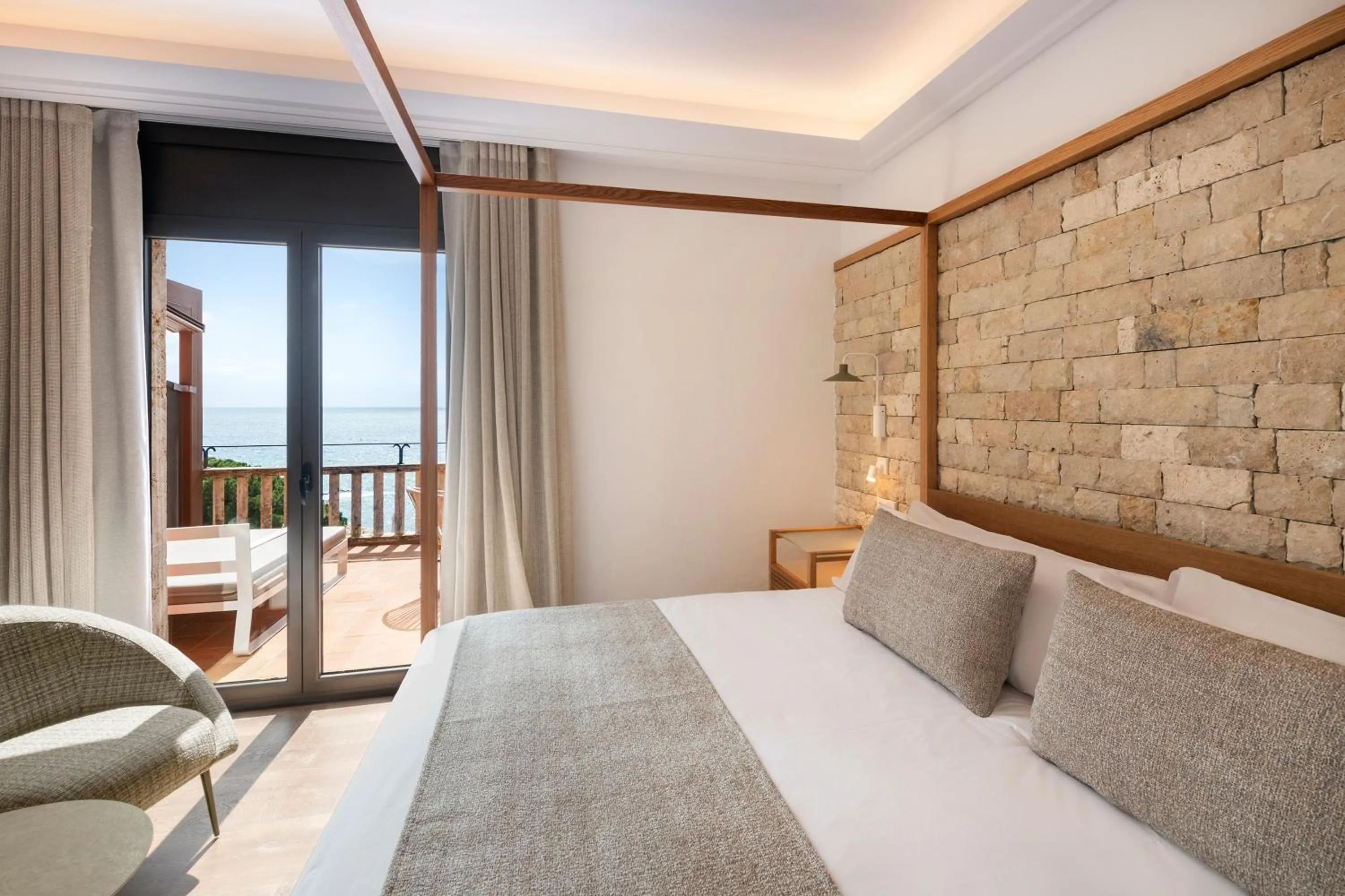 Bed in Hotel Cala del Pi - Adults Only