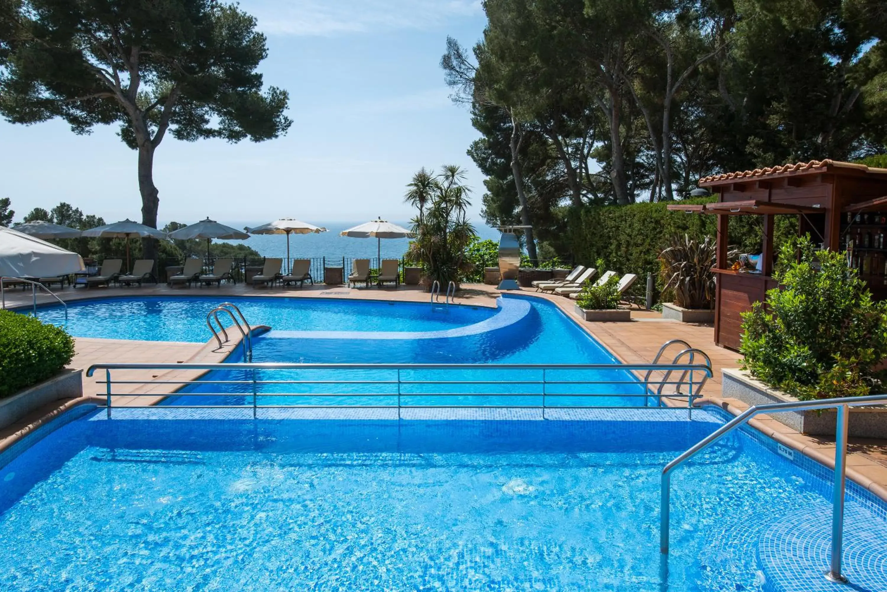 Swimming pool in Hotel Cala del Pi - Adults Only Swimming pool in Hotel Cala del Pi - Adults Only