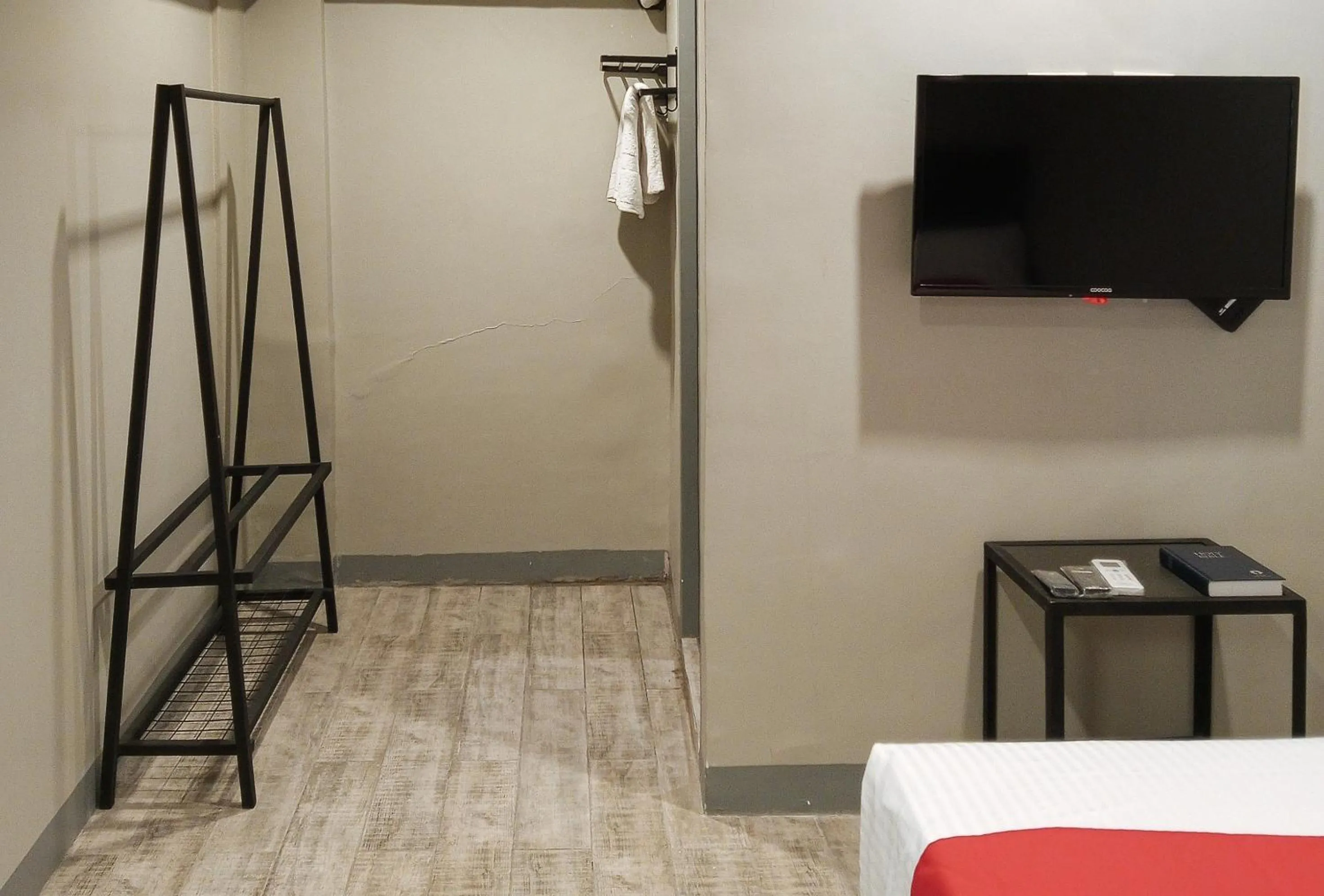 Bedroom, Bed in Central District Hotel Davao