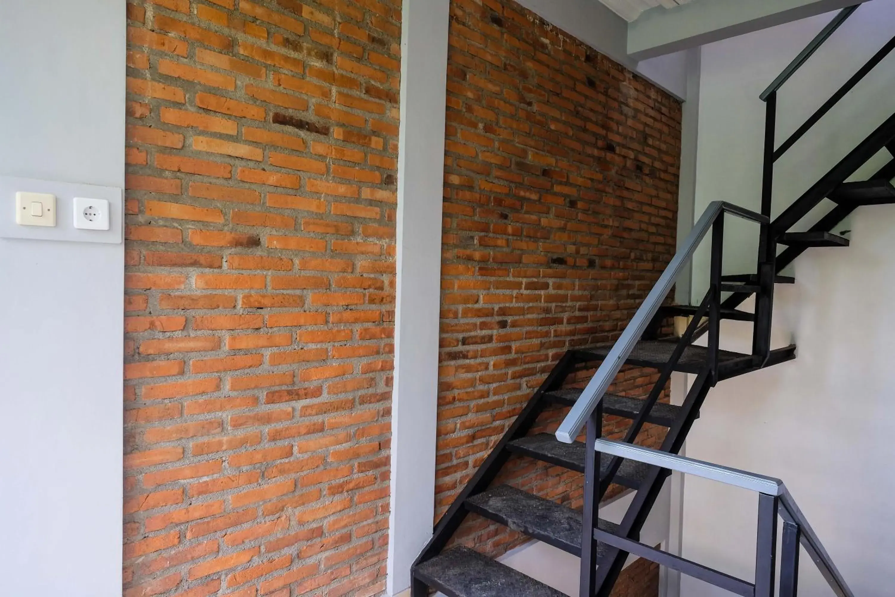 Property building in RedDoorz @ Jalan Ringroad Selatan 2 Property building in RedDoorz @ Jalan Ringroad Selatan 2