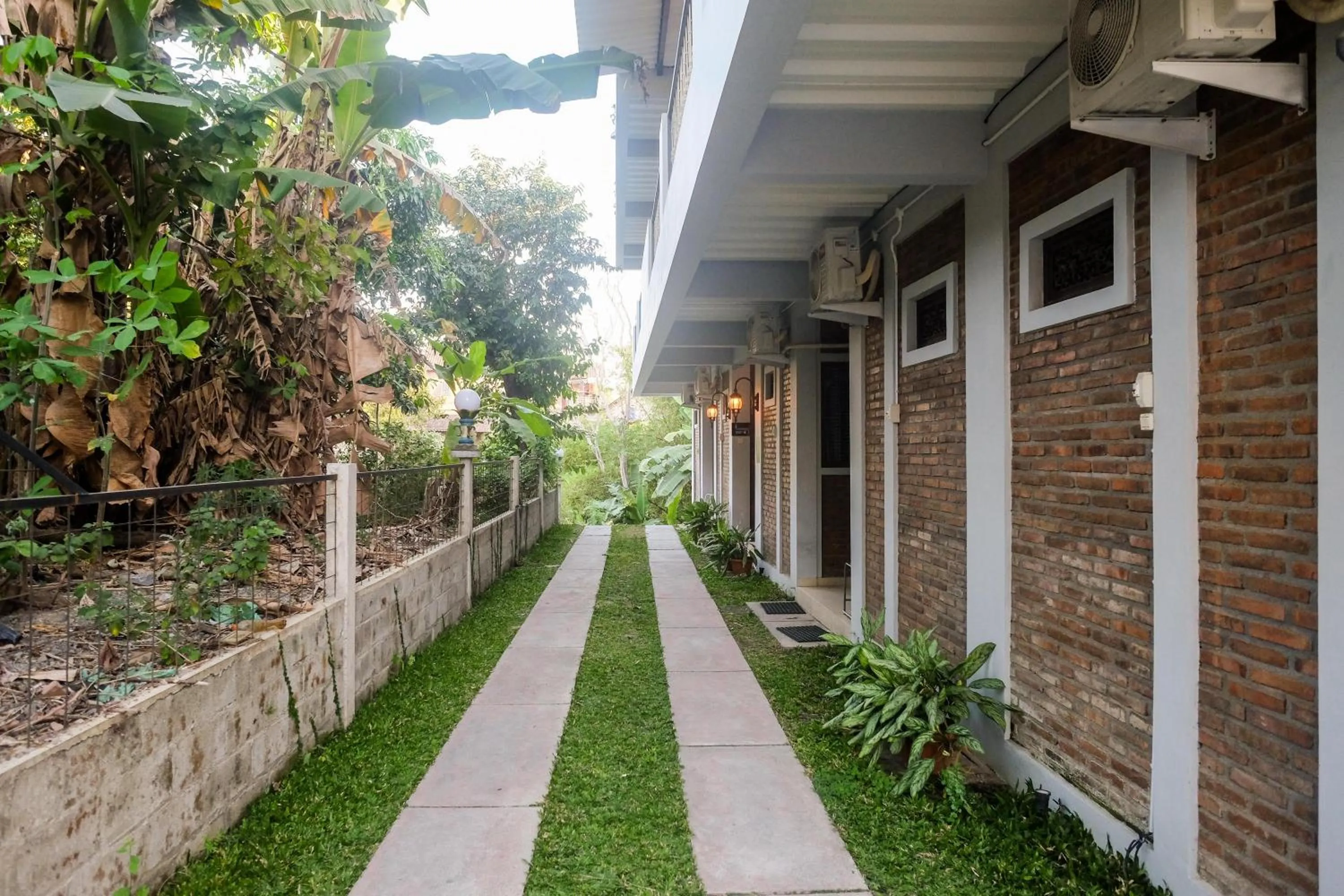 Property building in RedDoorz @ Jalan Ringroad Selatan 2