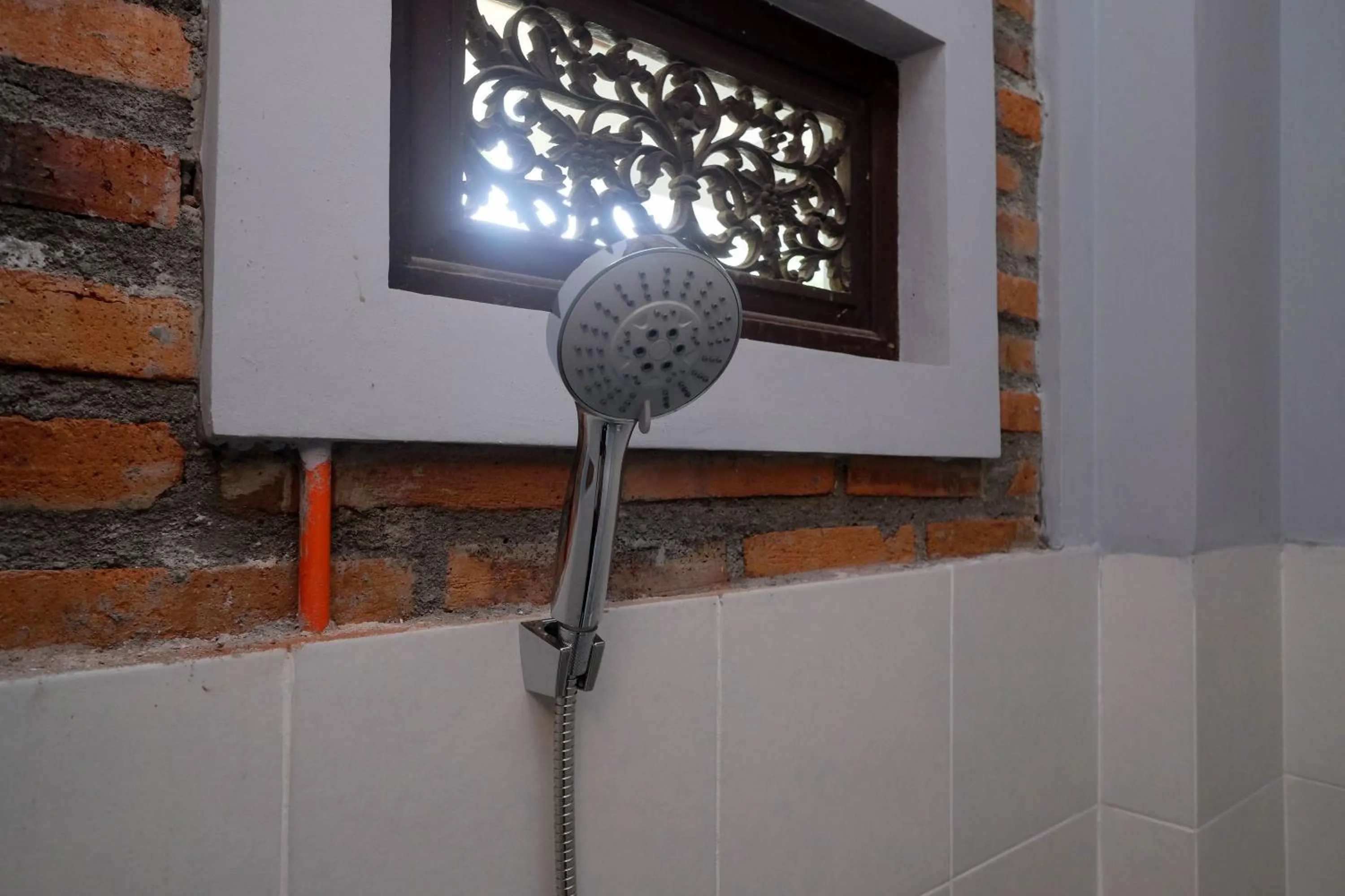 Bathroom in RedDoorz @ Jalan Ringroad Selatan 2