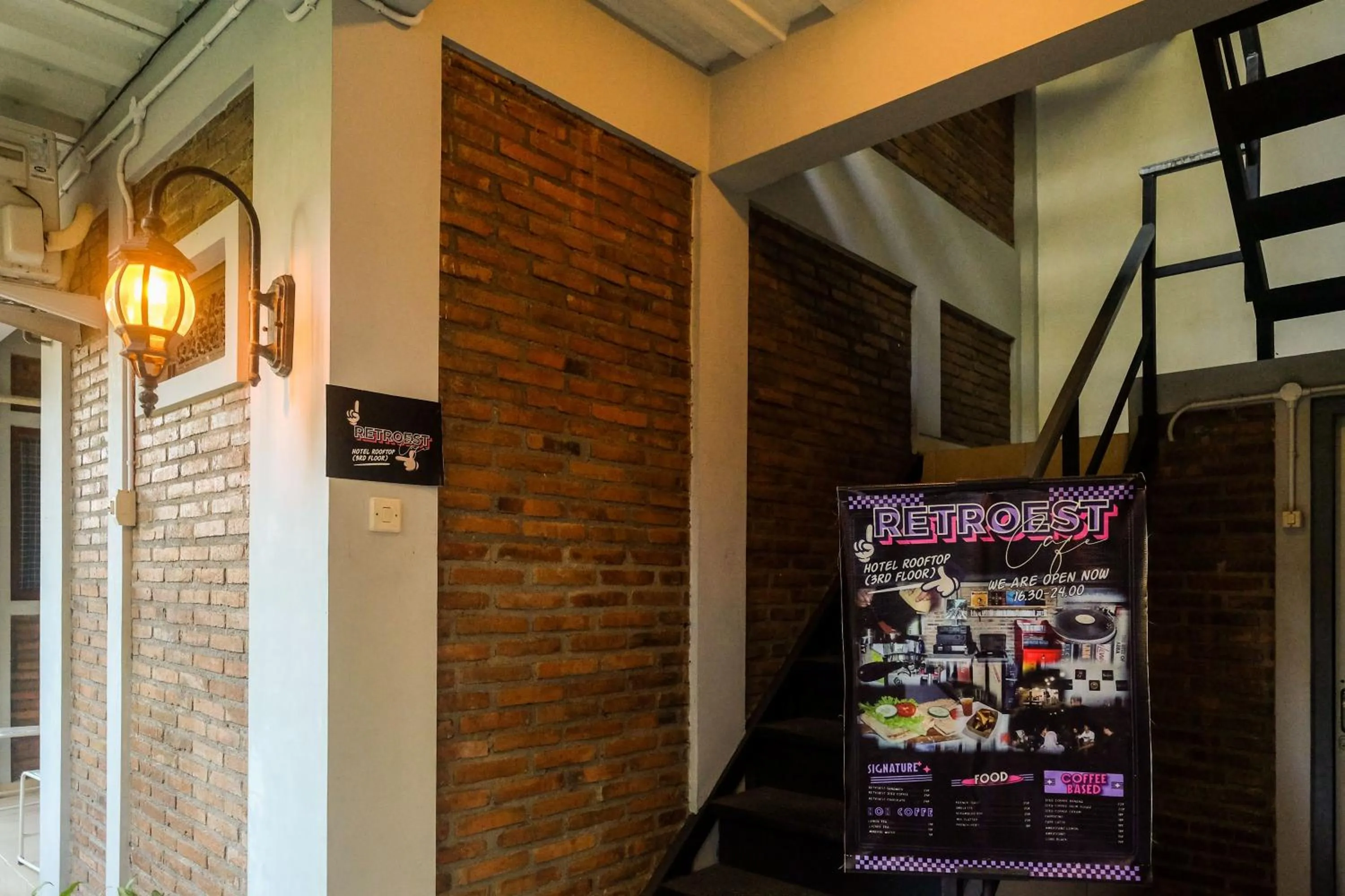 Property building in RedDoorz @ Jalan Ringroad Selatan 2