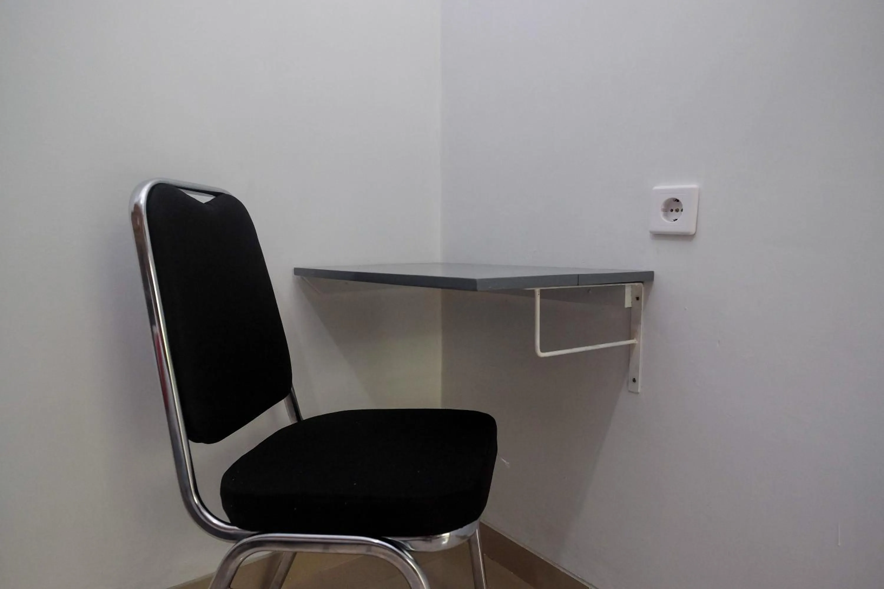 Bedroom in RedDoorz @ Jalan Ringroad Selatan 2