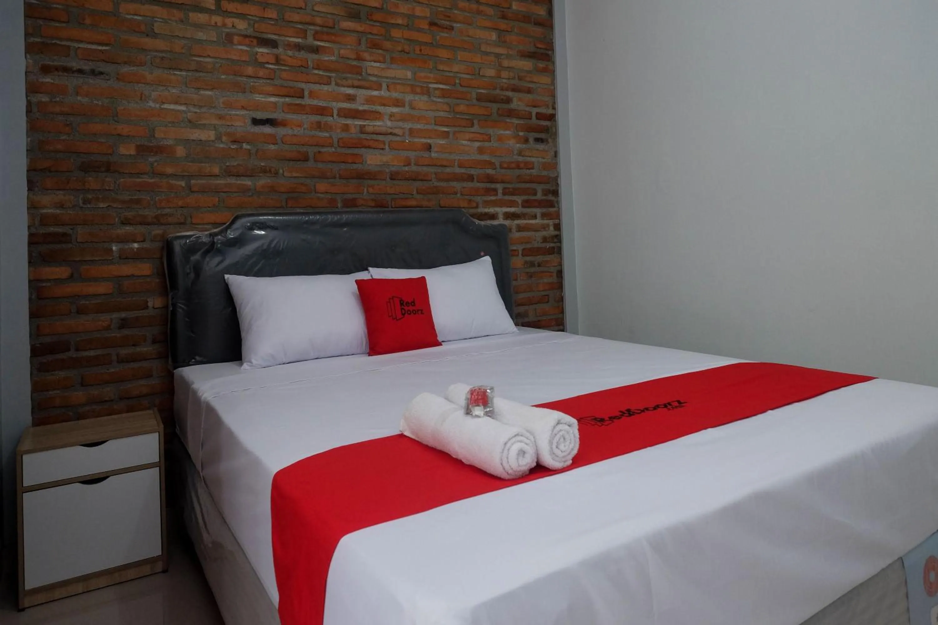 Bed in RedDoorz @ Jalan Ringroad Selatan 2