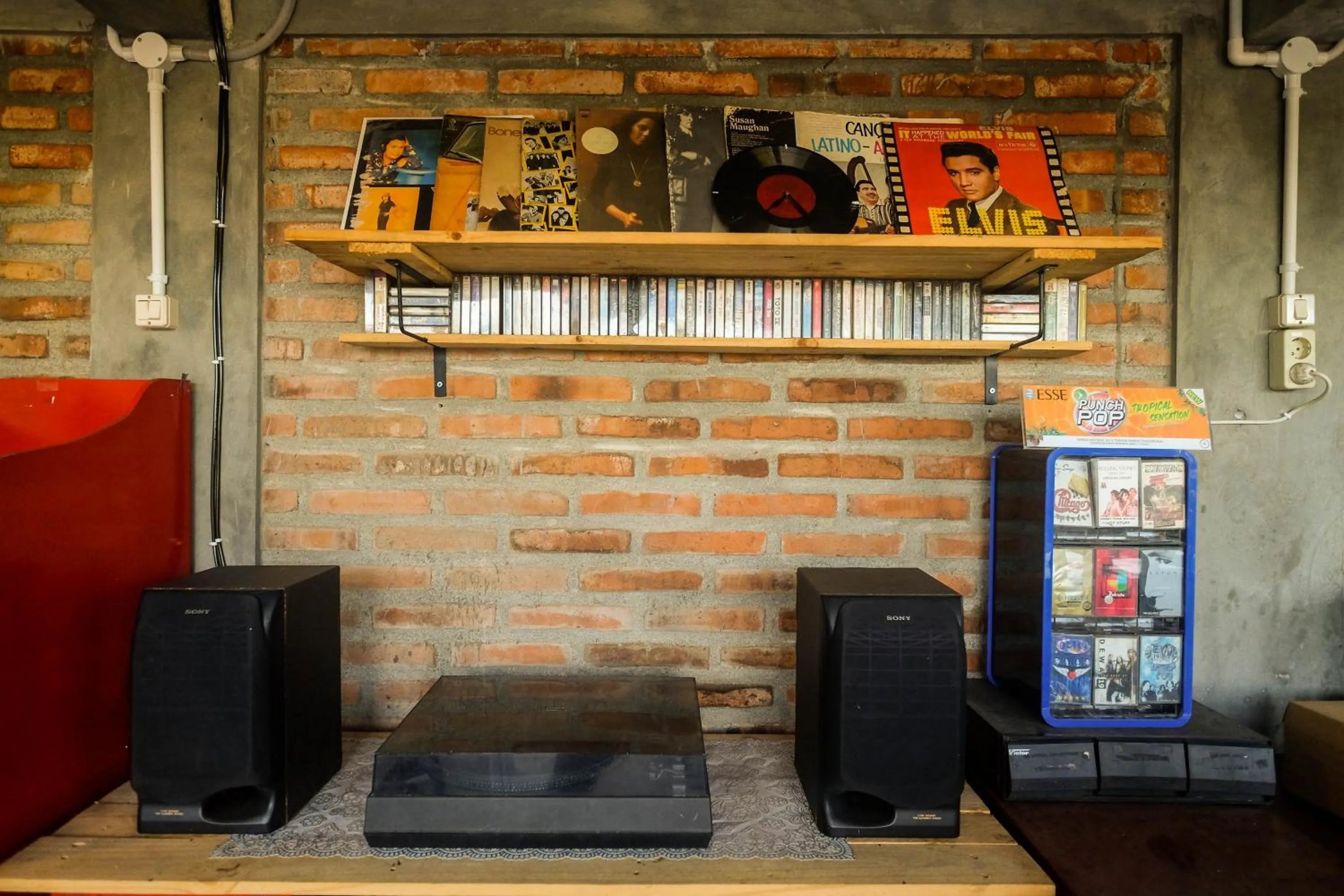 Property building in RedDoorz @ Jalan Ringroad Selatan 2